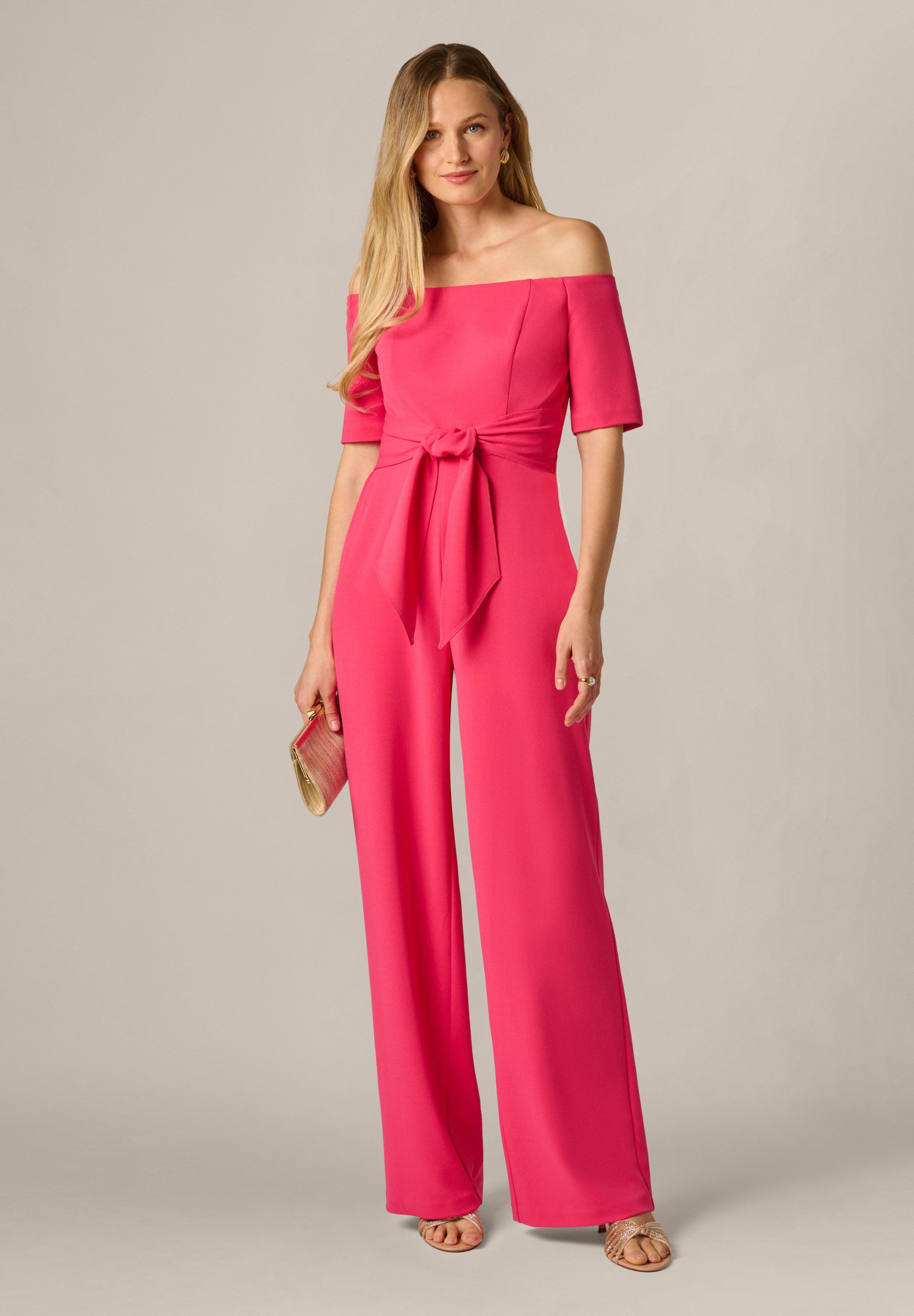 Adrianna Papell Jumpsuit Knit Crepe Tie Jumpsuit Moderner, taillierter Jumpsuit mit weitem Bein