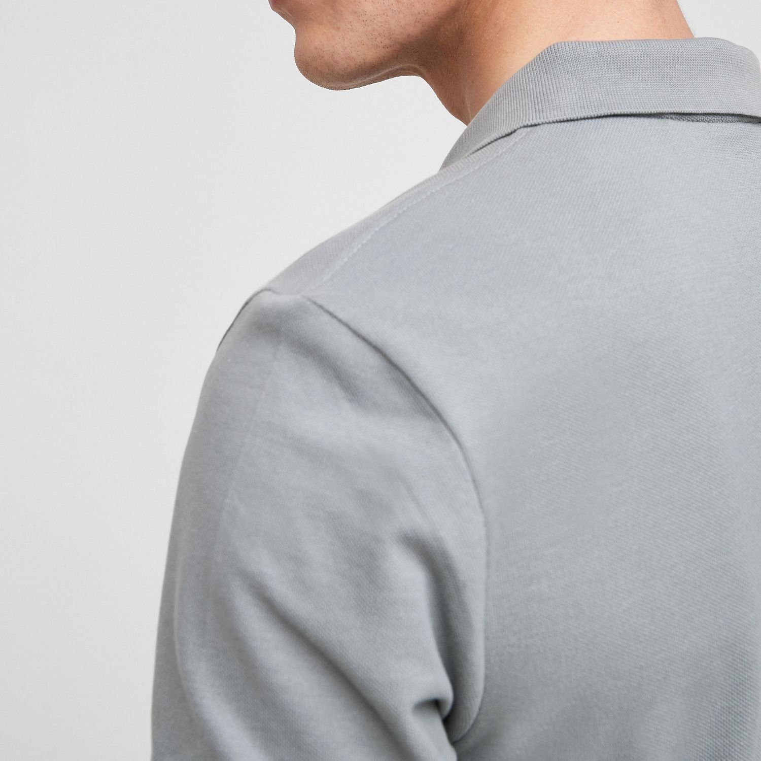 s.Oliver Poloshirt (2-tlg) 2 Knöpfe, Logo-Stickerei, klassisch, sportive Piqué-Struktur, 2er Pack