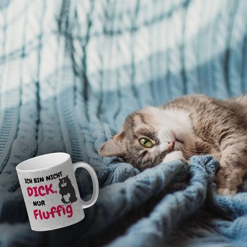 speecheese Tasse Katzen Glitzer-Kaffeebecher mit Spruch Ich bin nicht dick, nur fluffig