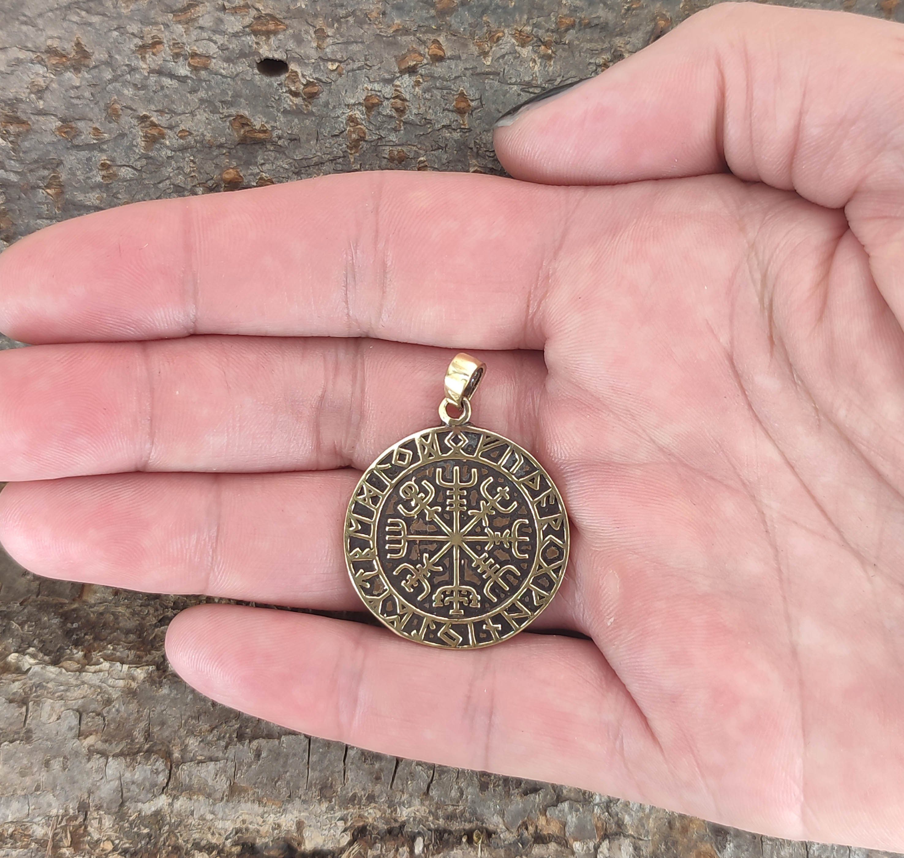 Kiss of Leather Kettenanhänger Wikingerkompass Anhänger Bronze Band Wikinger Kompass Vegvisir Runen