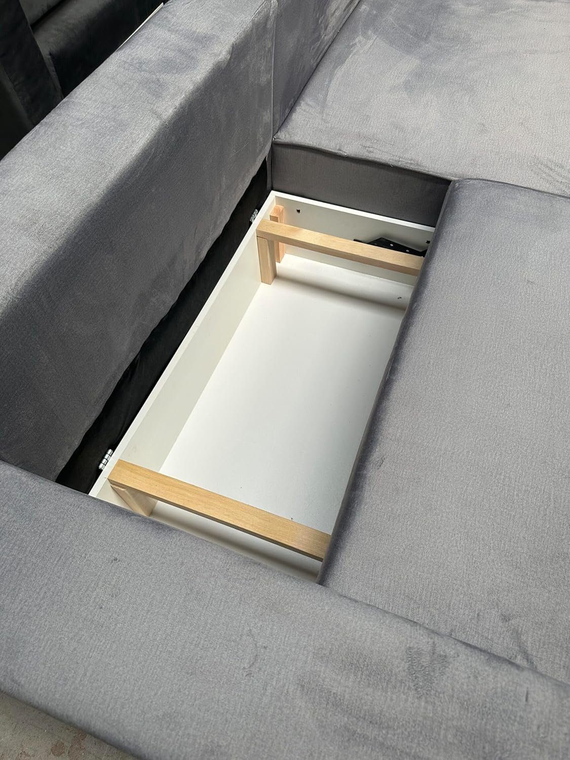 Sofa ERNO Ecksofa Sofagarnitur und L-Form, Wohnzimmer, Bettkasten Eckcouch Ecksofa Couch Schlaffunktion für Schlafsofa aus Cordstoff, mit II, MOEBLO