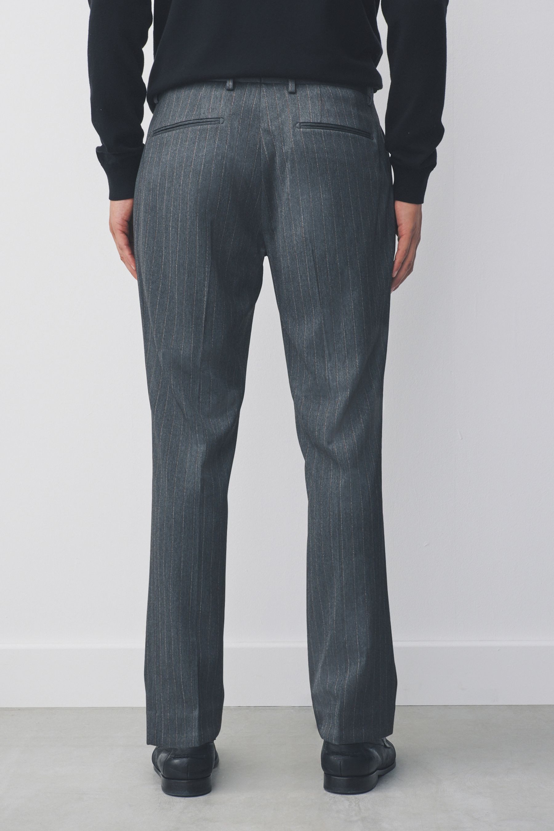 Next Anzughose Relaxed Fit Anzughose mit Streifen (1-tlg)