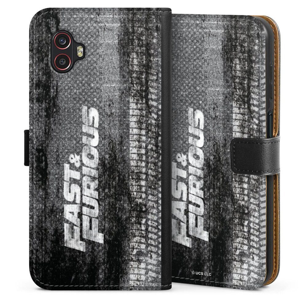 DeinDesign Handyhülle Fast & Furious Offizielles Lizenzprodukt Film Tyre Tracks on Asphalt, Samsung Galaxy XCover 6 Pro Hülle Handy Flip Case Wallet Cover
