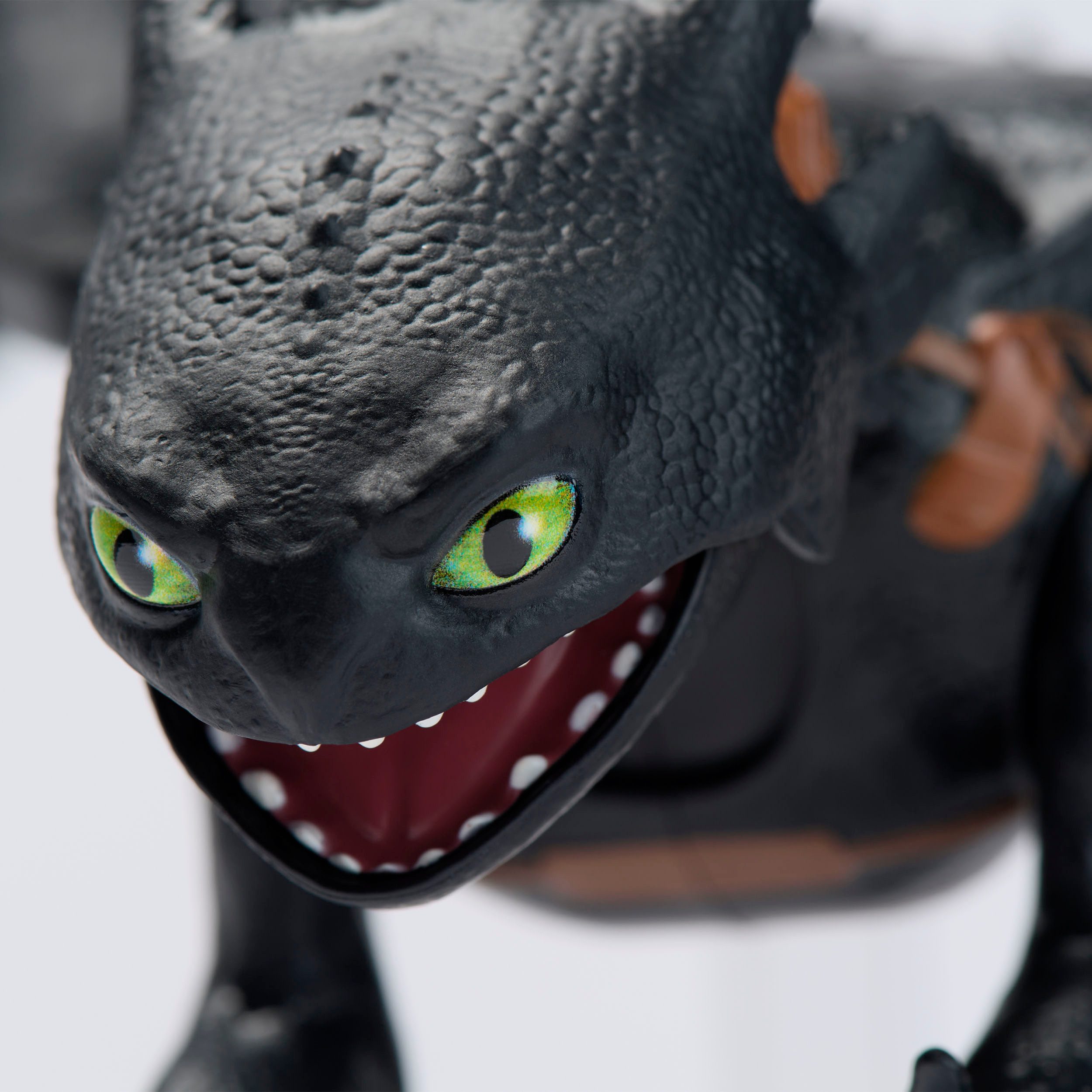 Spin Master Spielfigur Dragons Movie - Plasma Blast Ohnezahn, mit Licht- und Soundeffekt