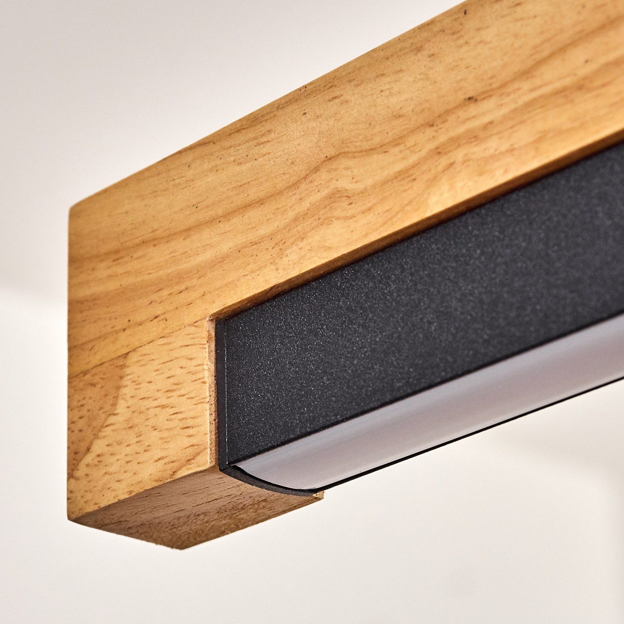 hofstein Hängeleuchte Hängelampe aus Metall/Holz/Kunststoff in Schwarz/Natur/Weiß, LED wechselbar, 3000 Kelvin, skandinavisches Design, Höhe max. 119cm, 24 W, 2800 Lumen, 3000 Kelvin