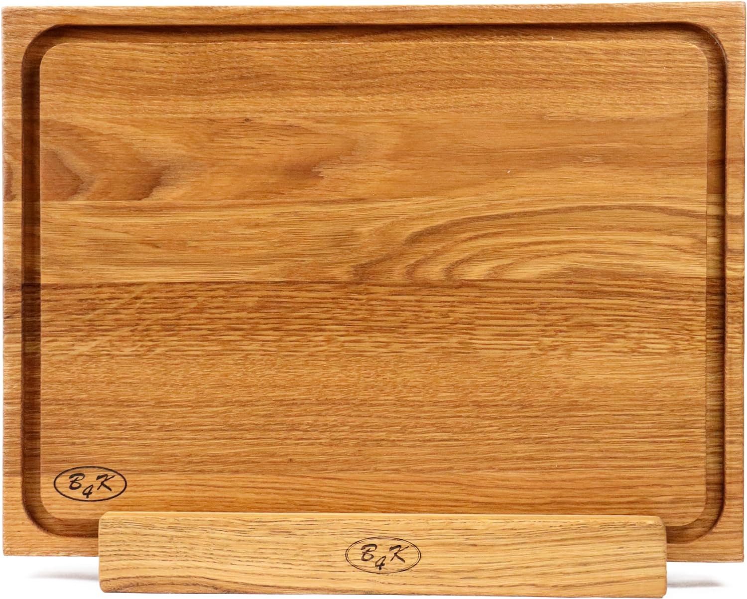 B4K Schneidebrett 40x30x4cm mit Ständer aus Eiche mit Griffen & Saftrille, Eiche