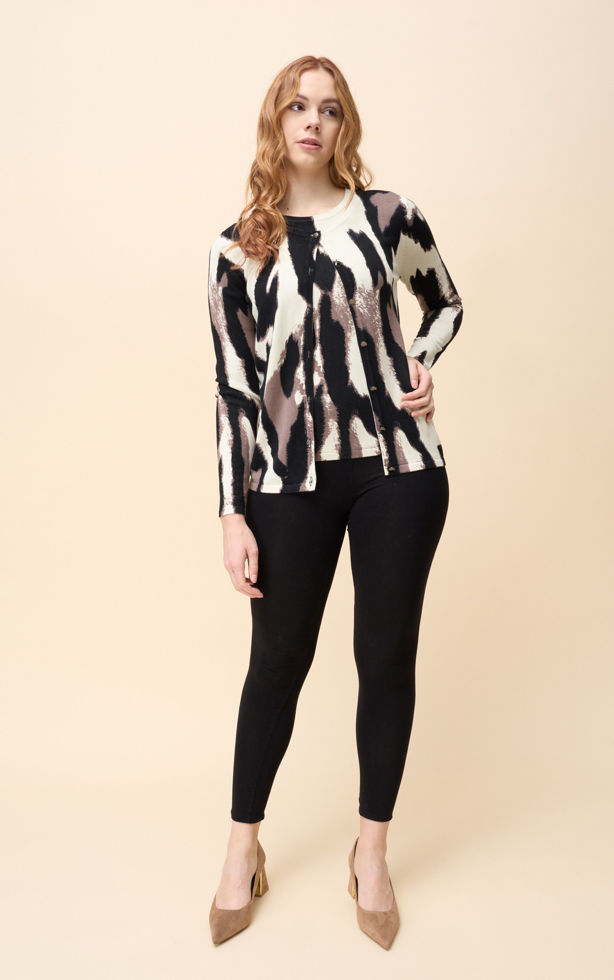 Passioni 2-in-1-Strickjacke Twinset im abstrakten Animalprint – Bild 3 von 4