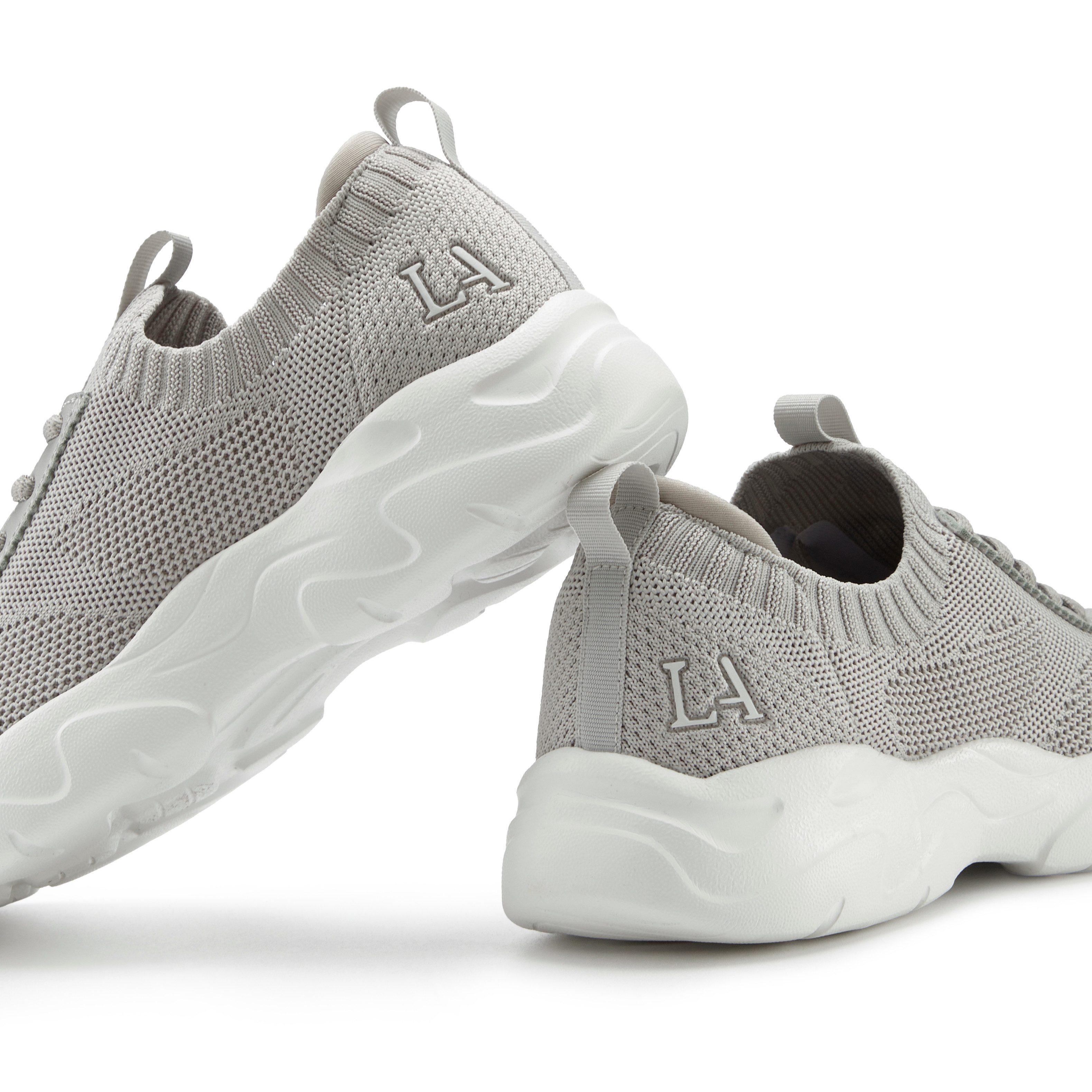 LASCANA ACTIVE Turnschuhe, Sneaker ultraleicht und bequem zum Reinschlüpfen mit Zierschnürung VEGAN