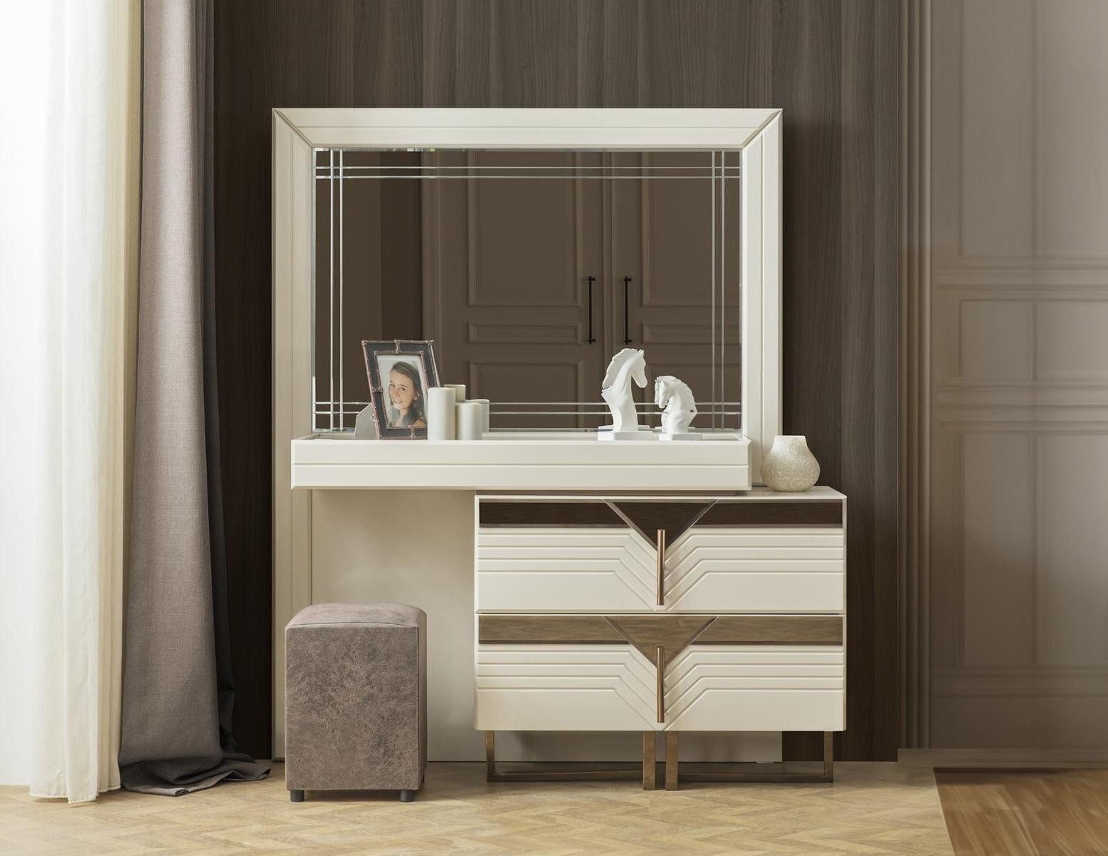 JVmoebel Schminktisch Moderne Holzkommode in Weiß mit Spiegel und goldenen Füßen (1-St., 1x Schminktisch), Made in Europa