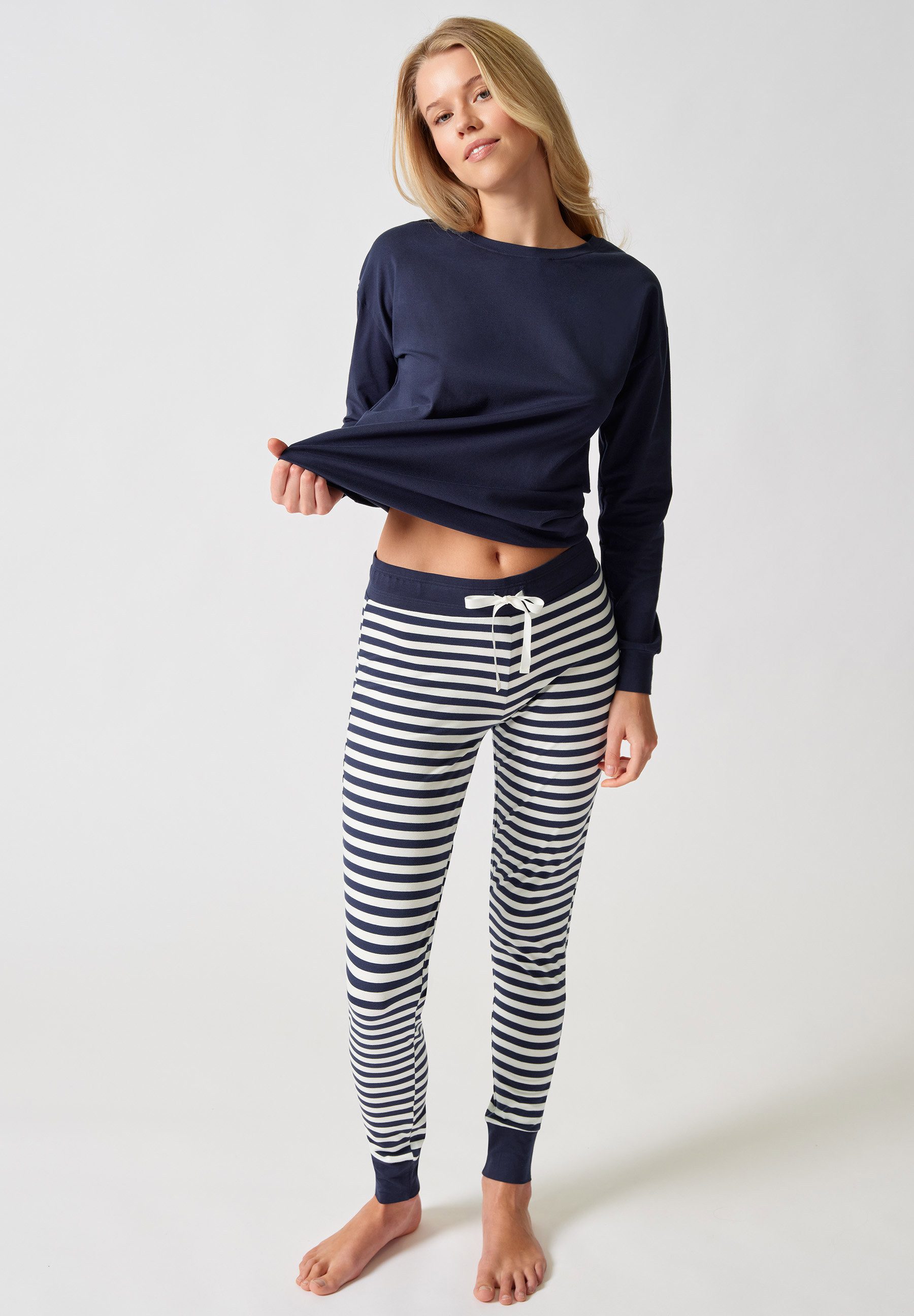 Skiny Pyjama Night In Mix & Match (2 tlg) mit Rundhalsausschnitt, langärmelig, breiter Bund