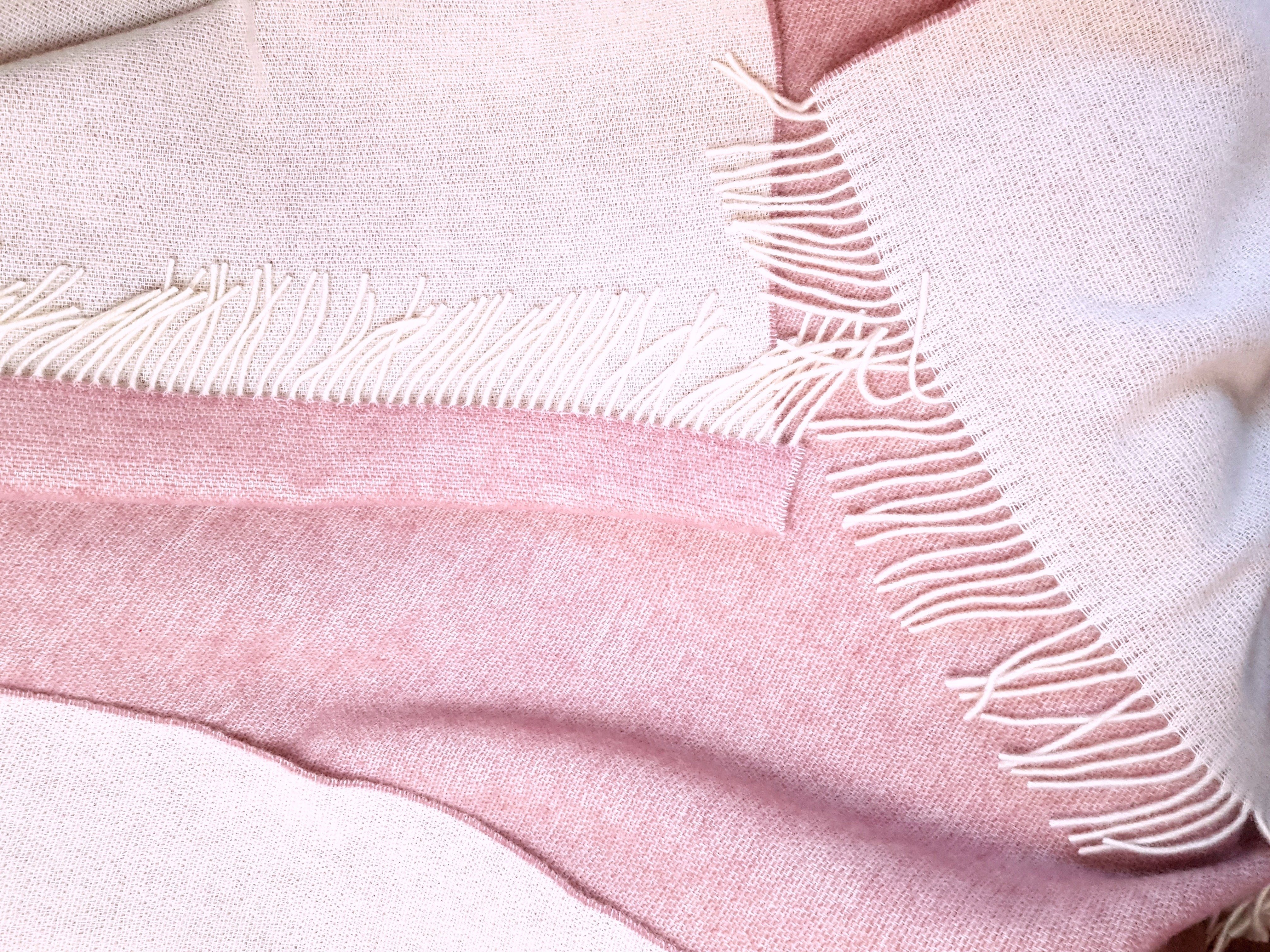 Wolldecke Wolldecke TIROL 100% aus (doubleface) Rosa-Weiß STTS Schurwolle