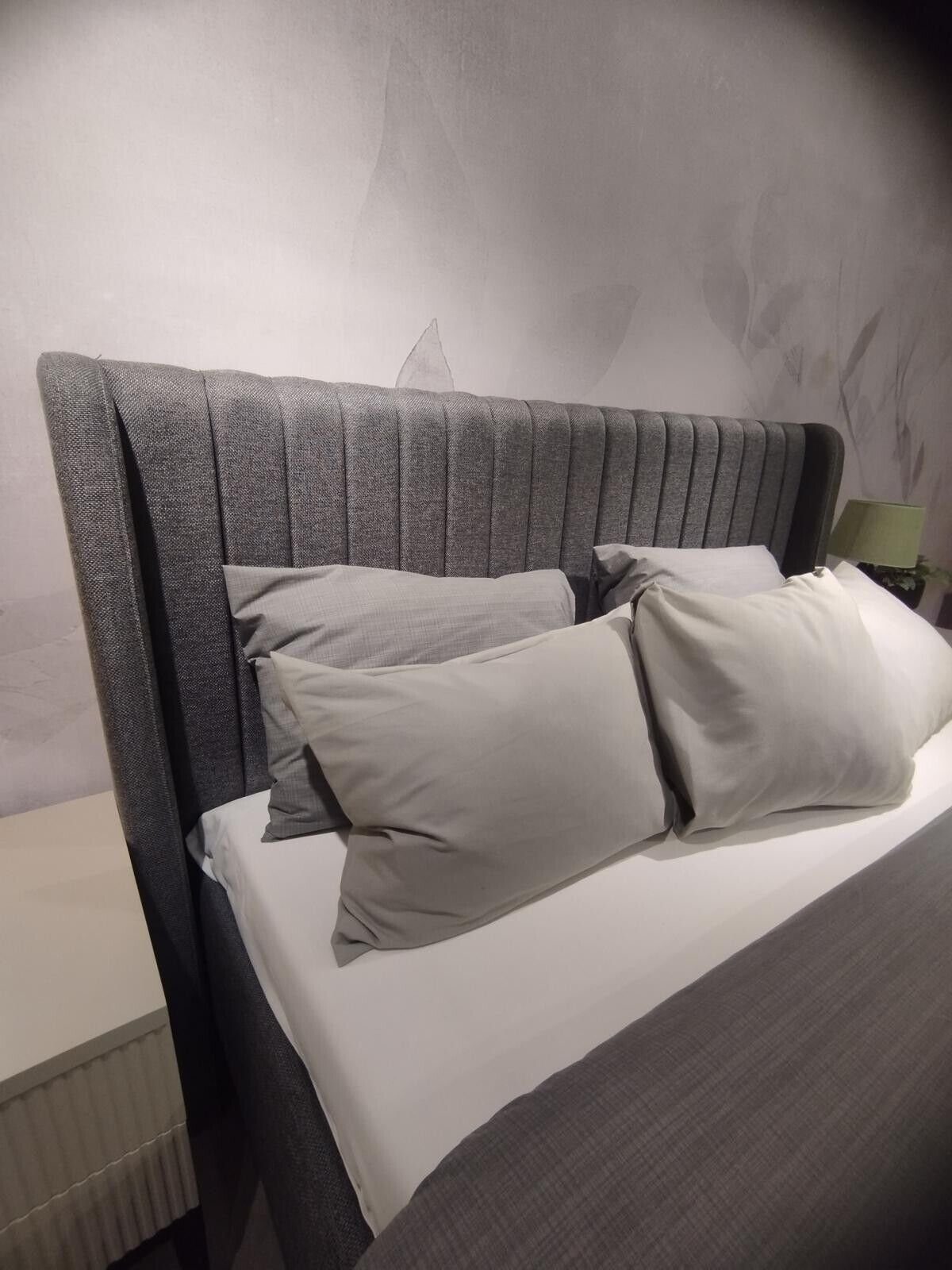Europa Bank Bett, Exklusives Design Bett JVmoebel Made in (1-tlg., mit Luxuriöse Bank), Bett
