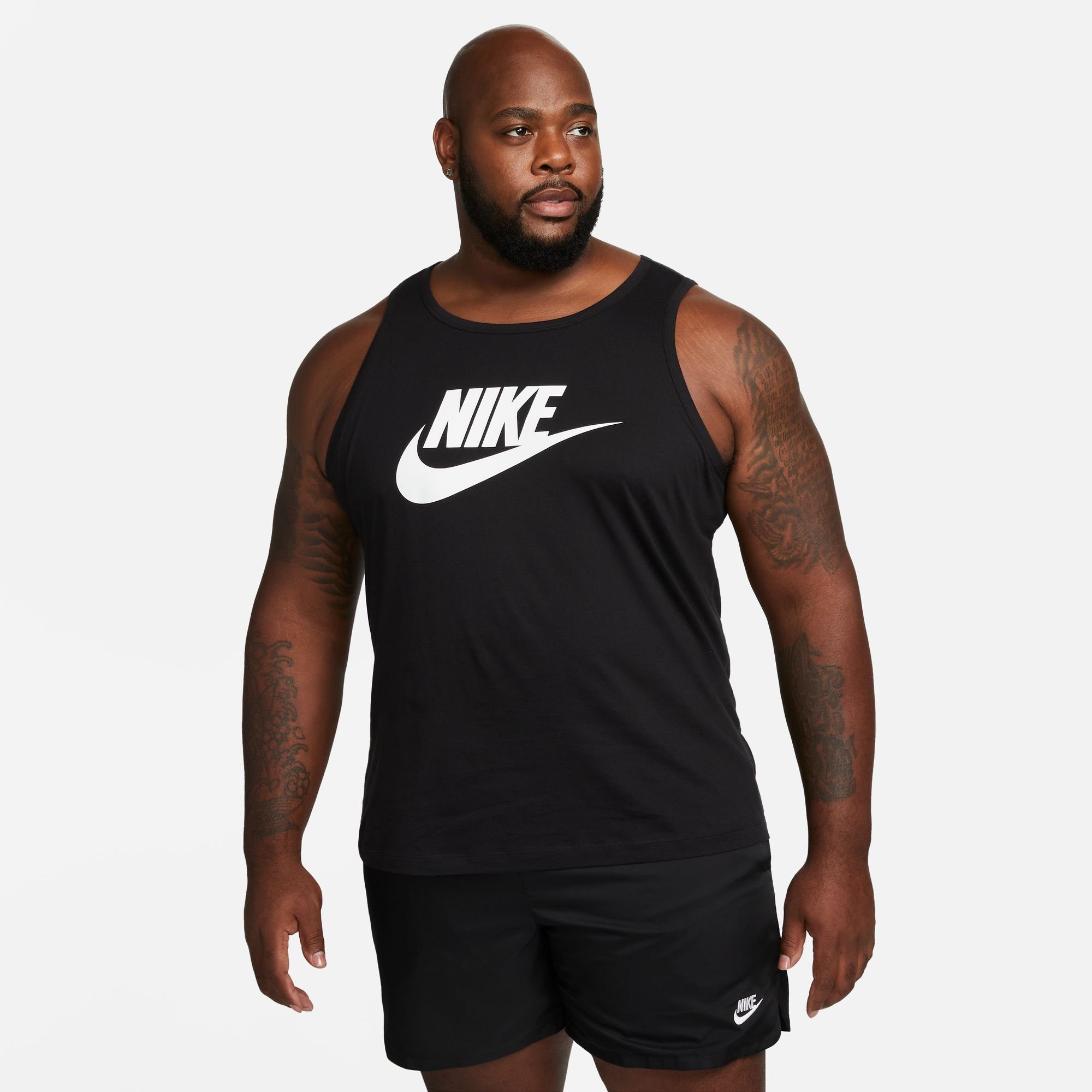 Nike Sportswear Tanktop MEN'S TANK, Standardpassform für ein relaxtes,  unkompliziertes Tragegefühl.