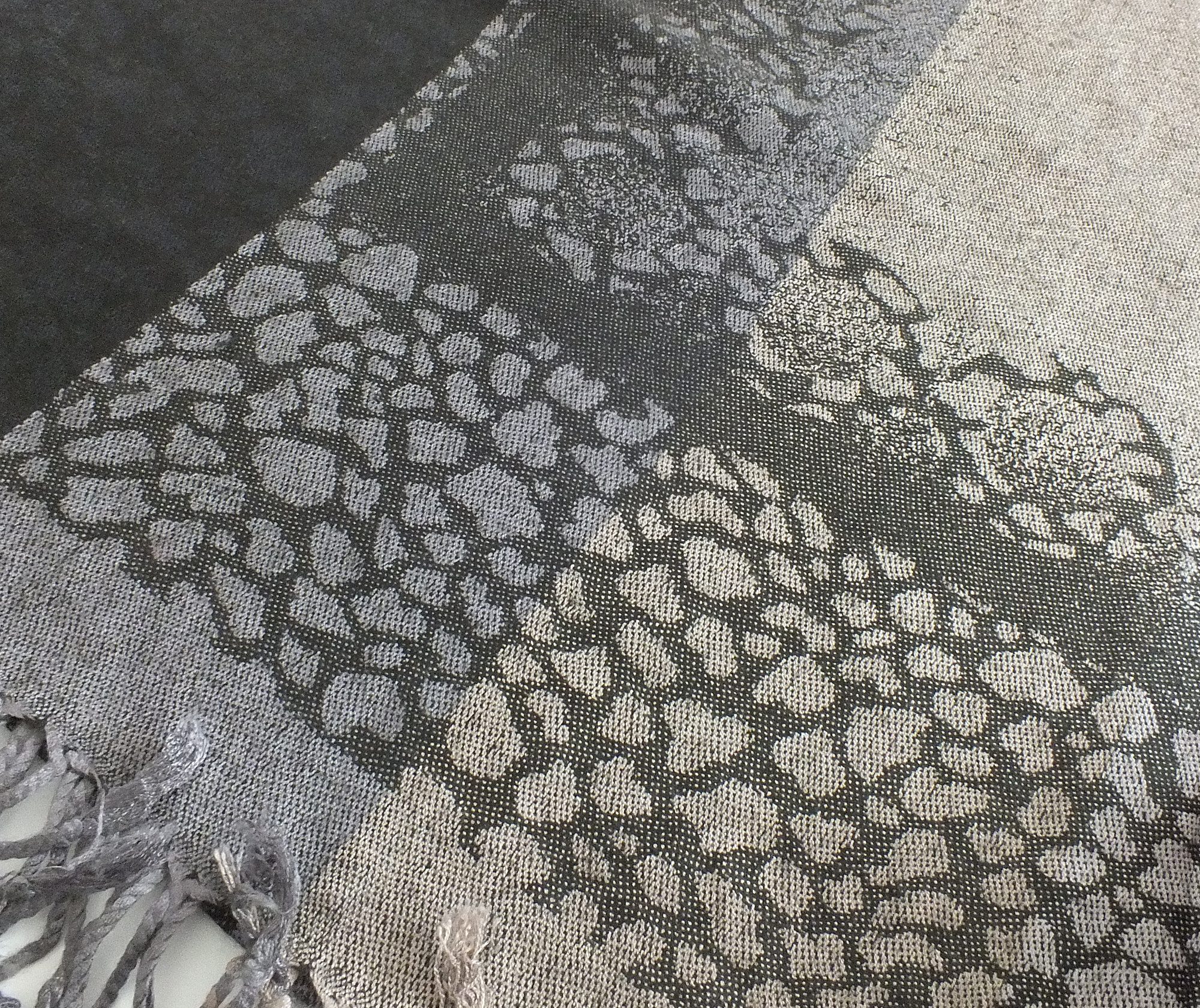 chic4home Schal Dreamy Flair, (1-St. 1-teilig), Damen Schal Stola eleganter Longschal Leopardenmuster