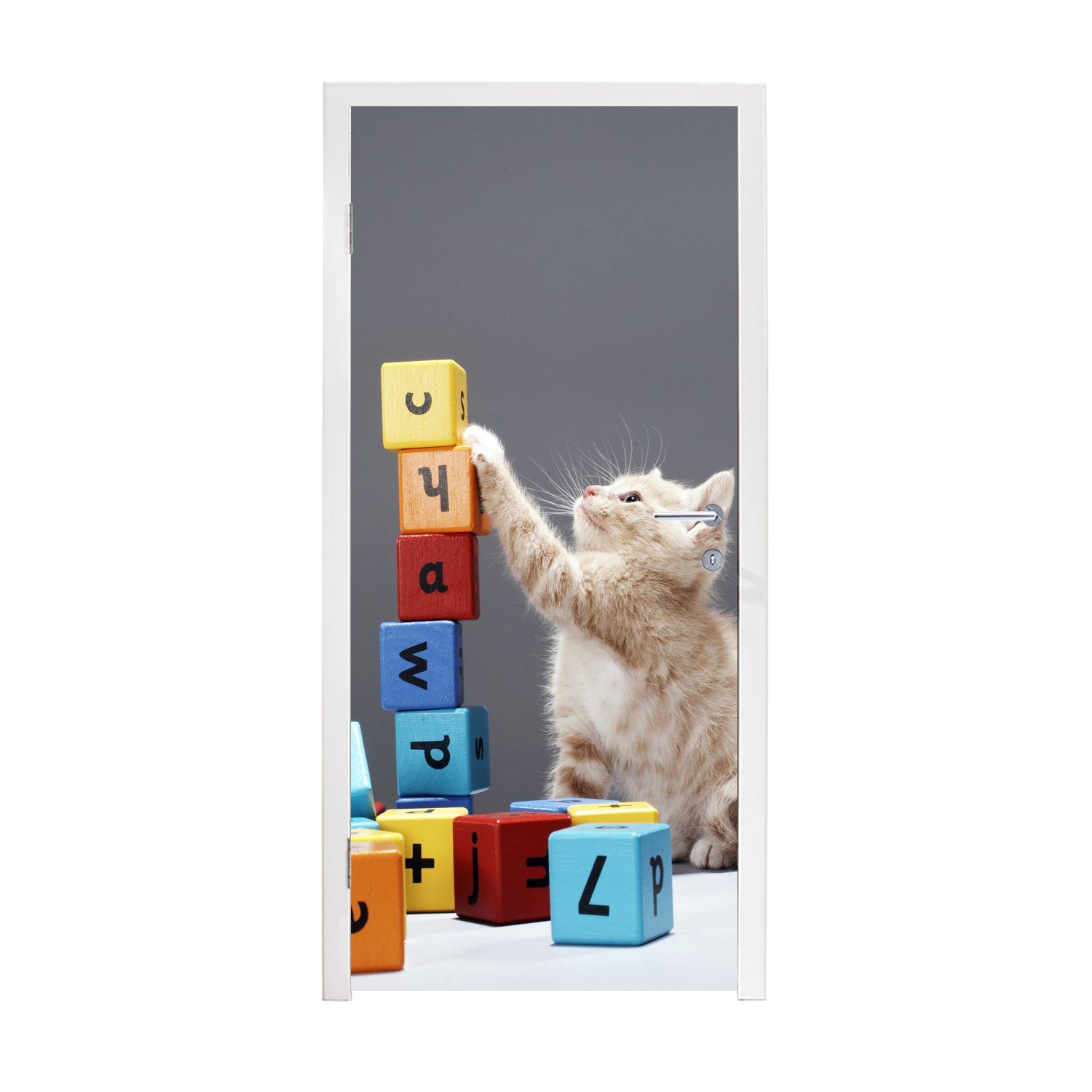MuchoWow Türtapete Ein Kätzchen spielt mit bunten Blöcken, Matt, bedruckt, (1 St), Fototapete für Tür, Türaufkleber, 75x205 cm