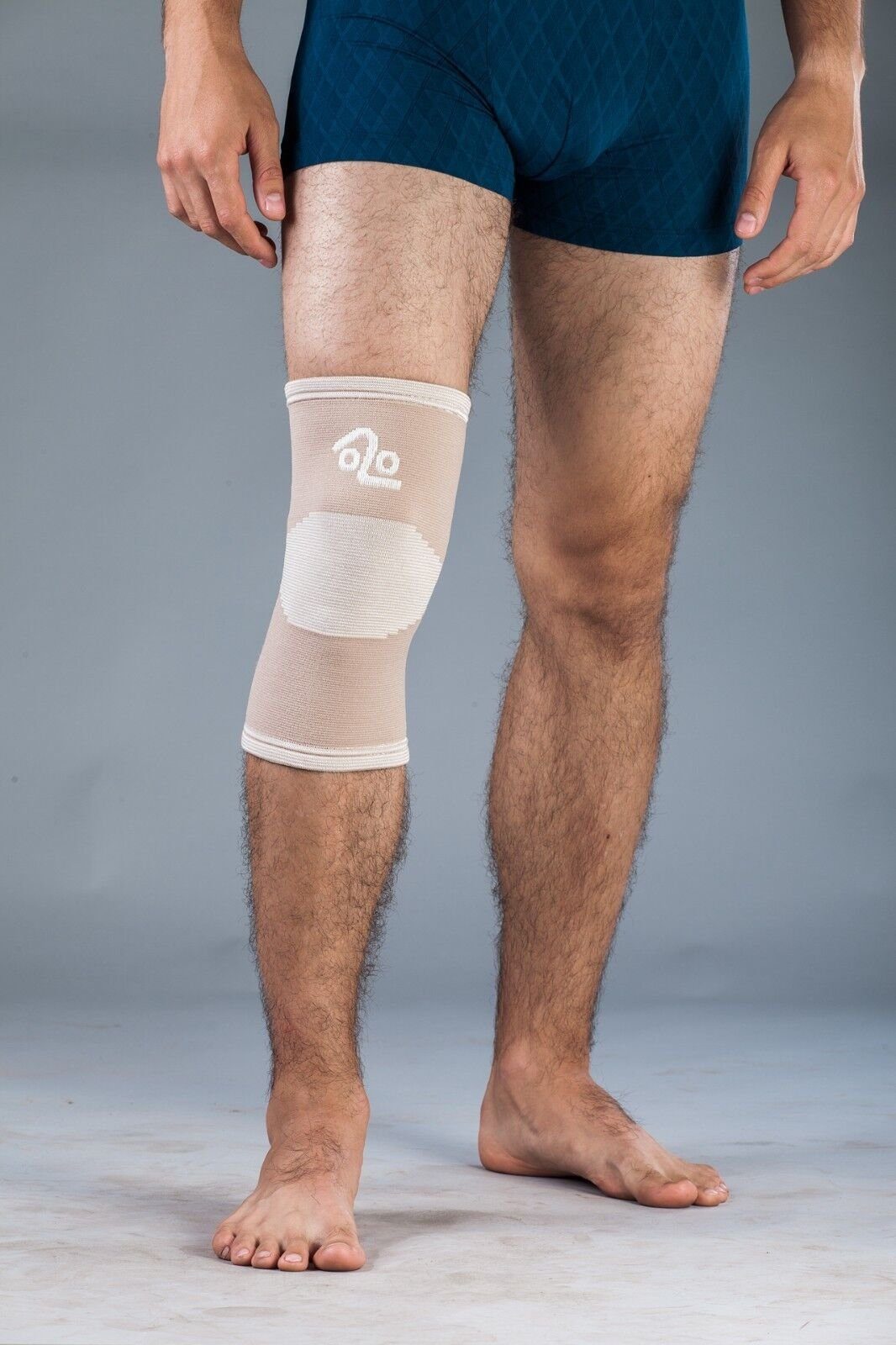 Lorey Medtec Kniebandage KN37001 Kniestütze aus Polyesterfasern mit Nanopartikel-Veredelung