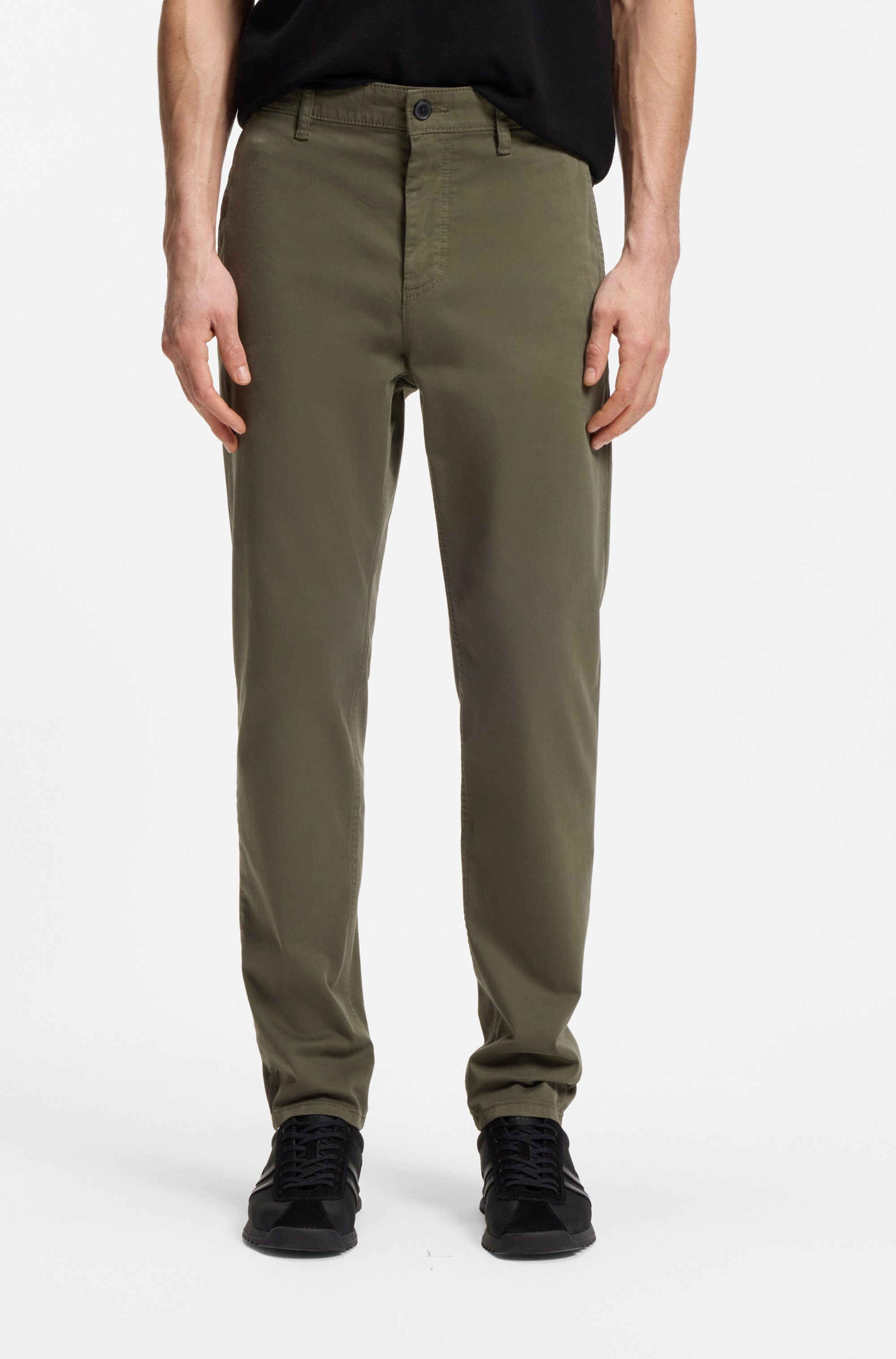 BOSS ORANGE Chinohose Tapered-fit Aus komfortabler Stretch-Baumwolle und mit BOSS Logo hinten