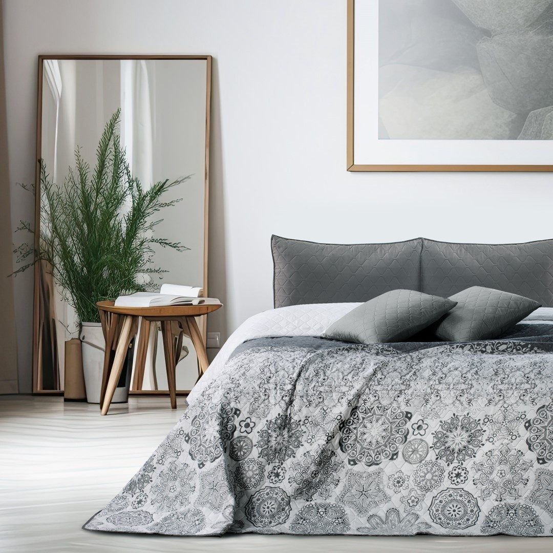 texpot Tagesdecke Bettüberwurf mit Steppung Blumenmuster günstig online kaufen