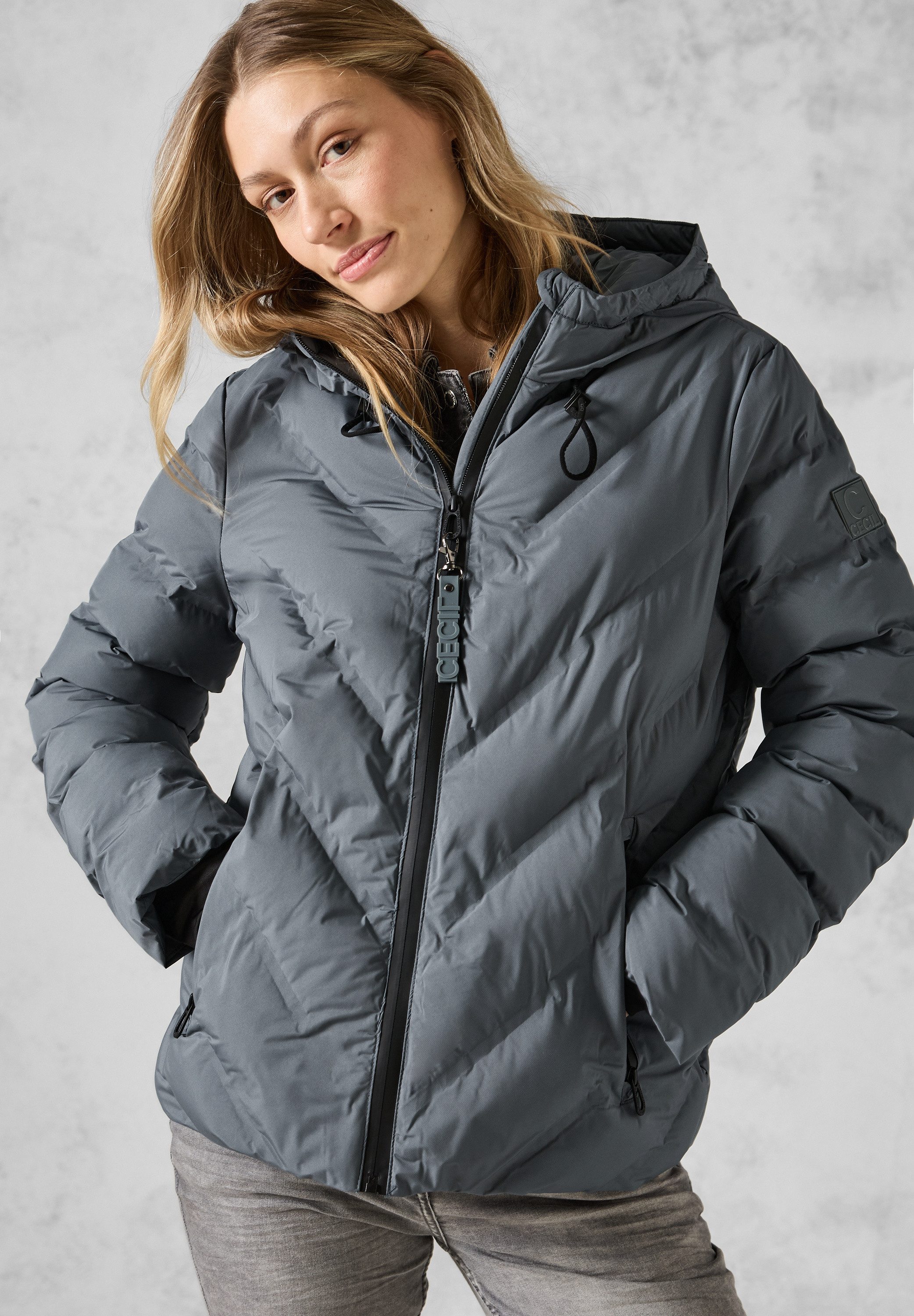 Cecil Steppjacke mit moderner Steppung, Praktische Innentasche