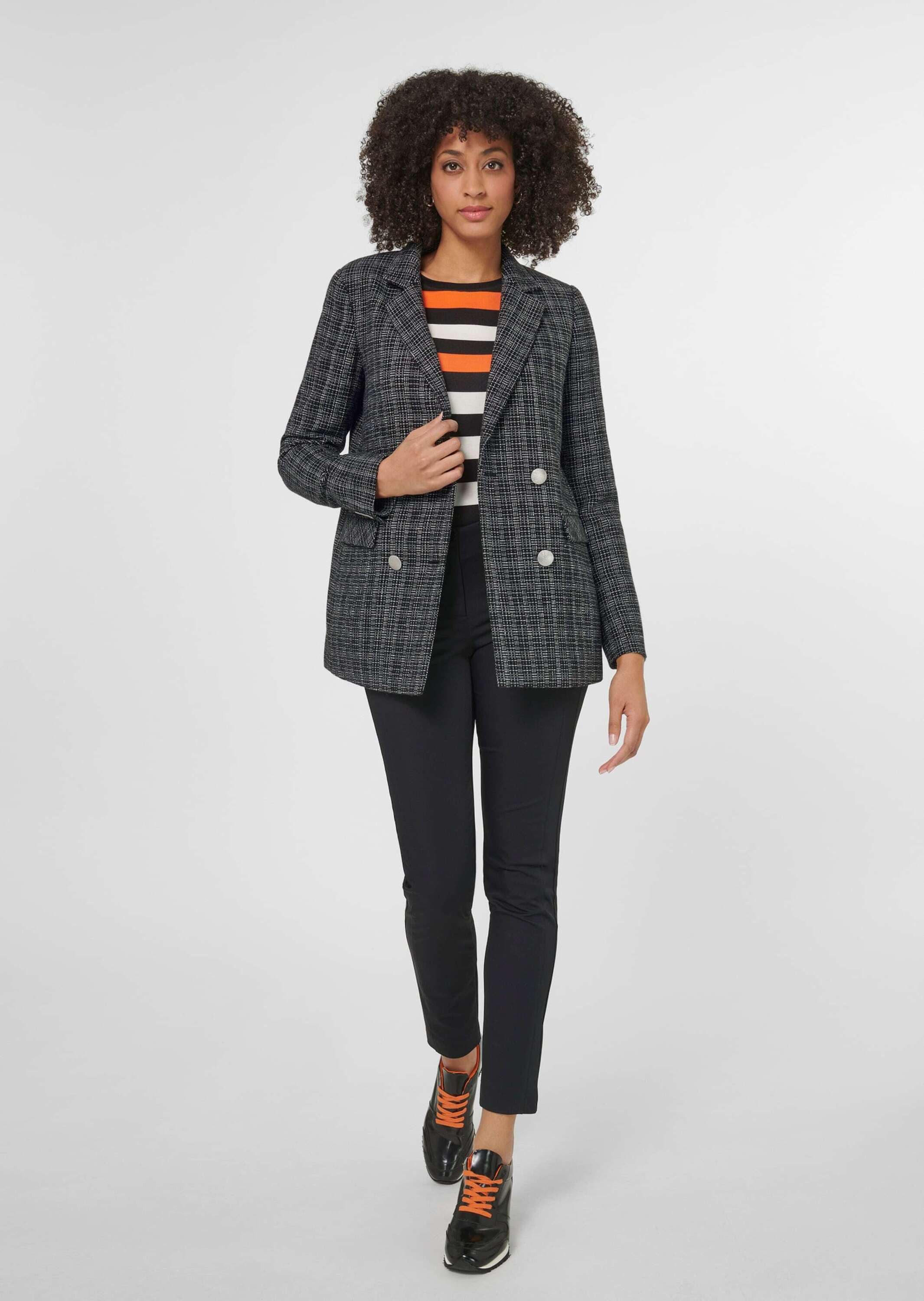 MADELEINE Kurzblazer Klassischer Blazer mit silberfarbenen günstig online kaufen