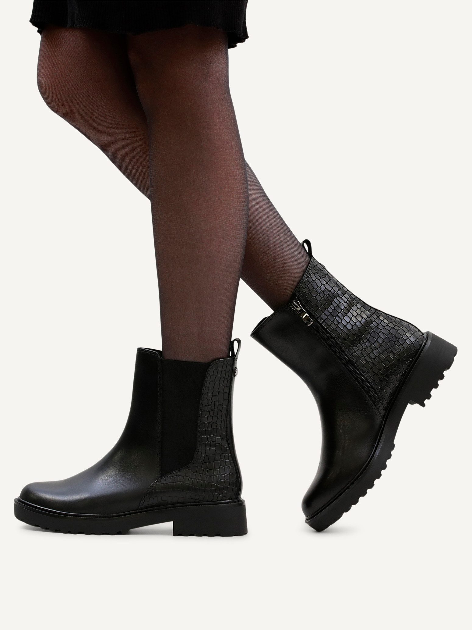 Caprice Chelseaboots, Blockabsatz, Stiefelette mit Reptilienprägung günstig online kaufen