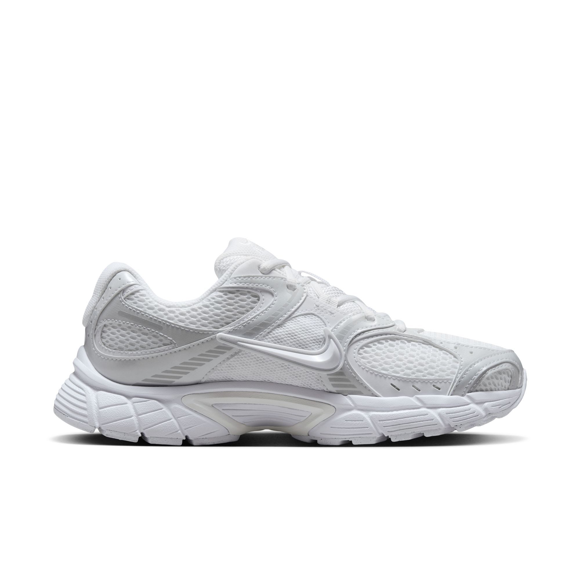 Nike Sportswear V5 RNR Sneaker inspiriert vom Design des Y2K Nike Vomero 5 – Bild 3 von 5