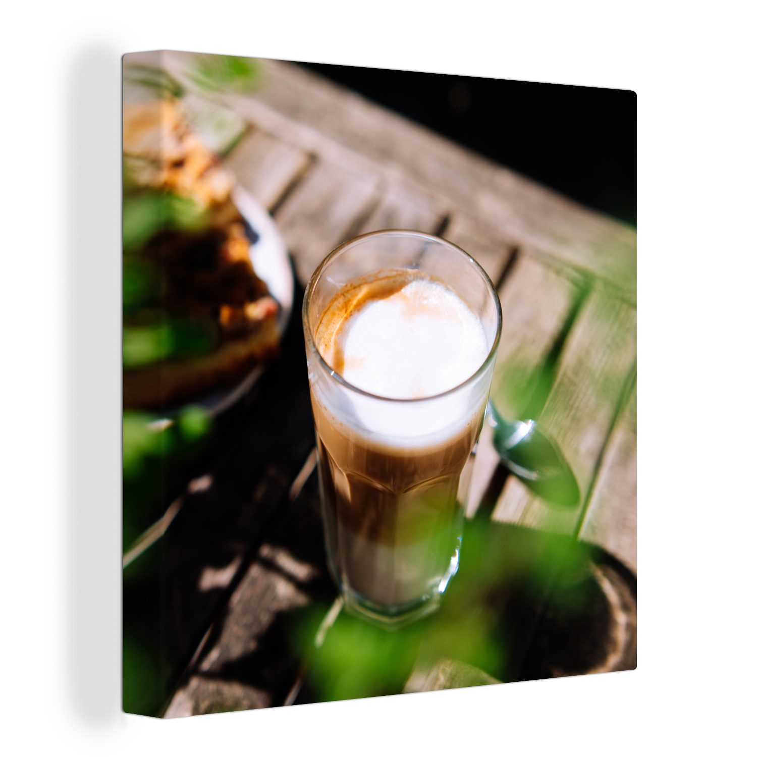 OneMillionCanvasses® Leinwandbild Ein Glas Latte Macchiato an der frischen Luft, (1 St), Leinwand Bilder für Wohnzimmer Schlafzimmer