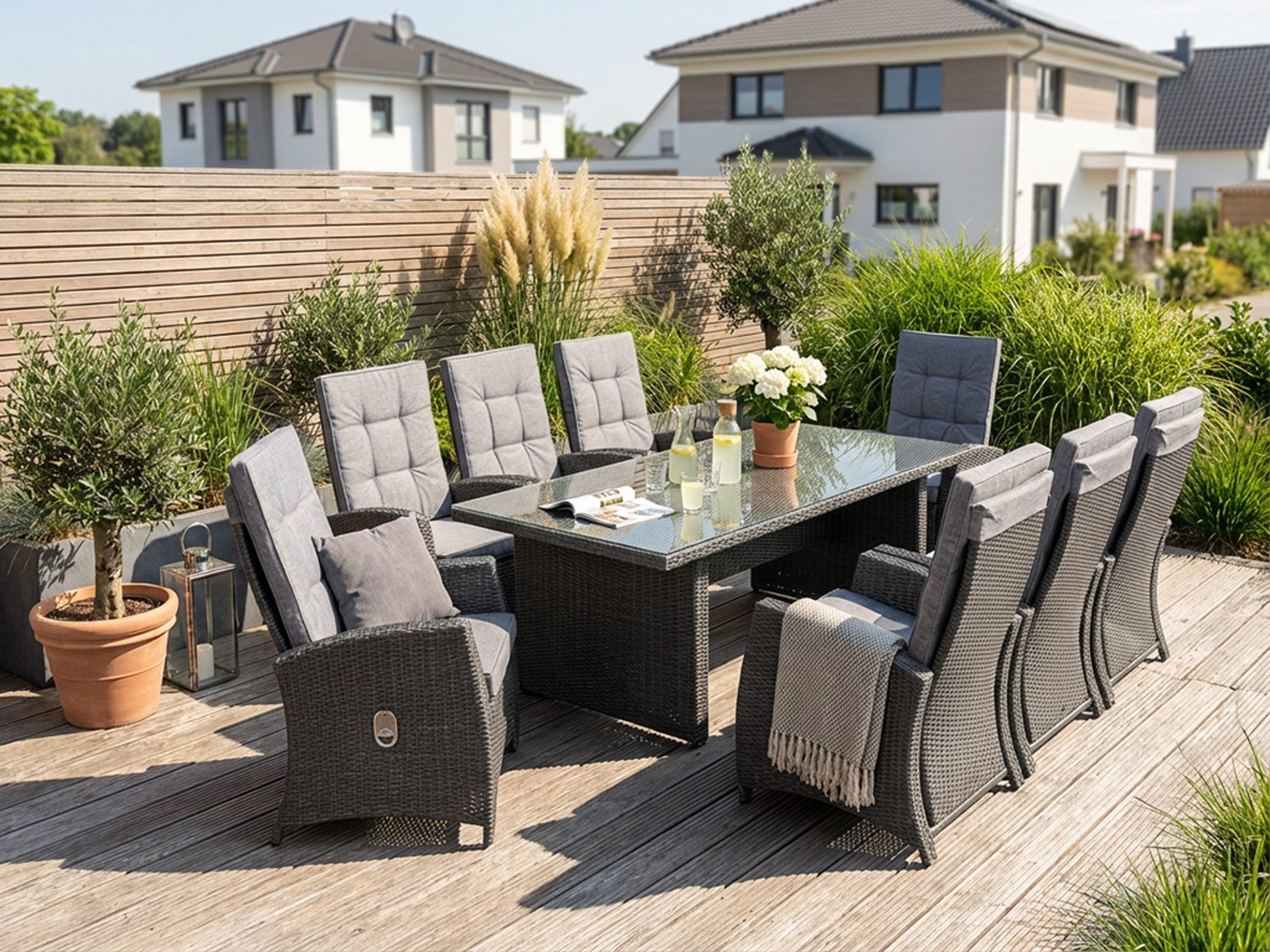 KONIFERA Garten-Essgruppe »New Paris«, (Set, 25-tlg., 8 Sessel, Rückenlehne verstellbar, Tisch 100x200x75 cm, inkl. Auflagen), Aluminium/Polyrattan