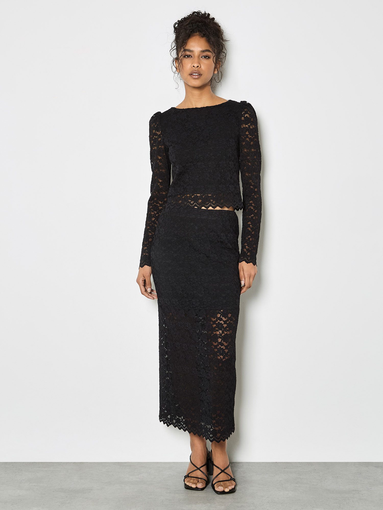 Apricot Spitzentop Cropped Top aus Spitze günstig online kaufen