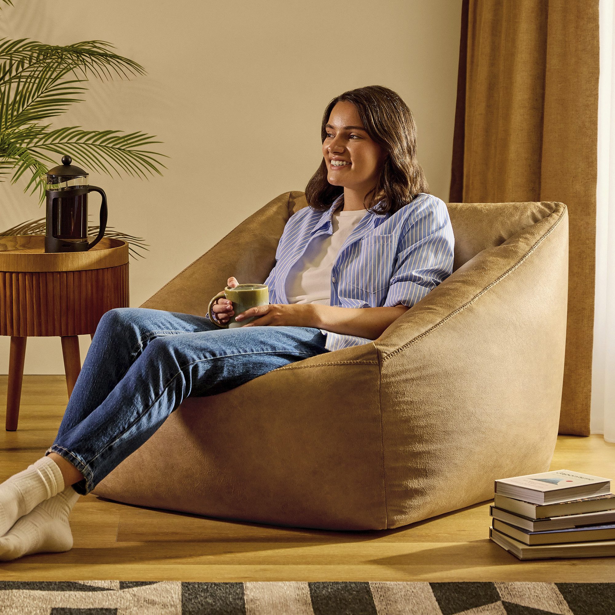 icon Sitzsack Sessel Erwachsene aus veganem Leder "Natalia", Sitzsack XXL, Made in Germany, für Erwachsene & Kinder, für Wohnzimmer – Bild 3 von 5