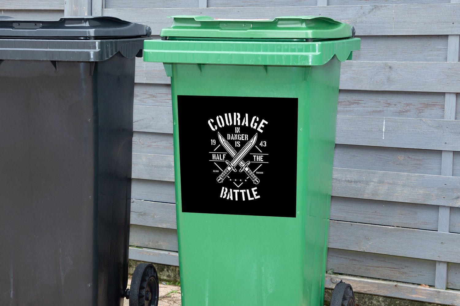 Mülltonne, Schwarz MuchoWow Abfalbehälter (1 Mancave Wandsticker Sticker, Schwert Mülleimer-aufkleber, - - Vintage - St), Container,