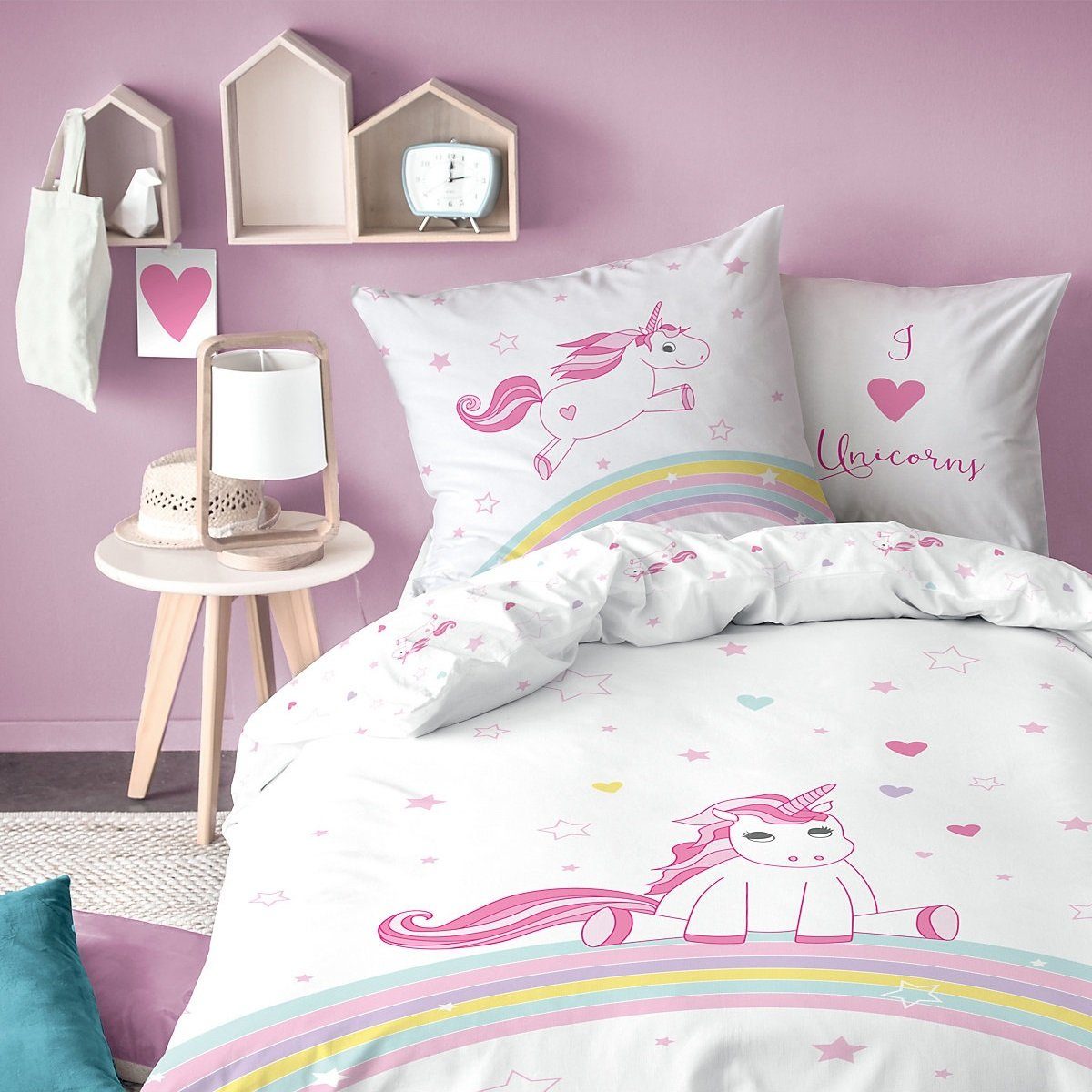 Familando Kinderbettwäsche mit Einhorn auf Regenbogen günstig online kaufen