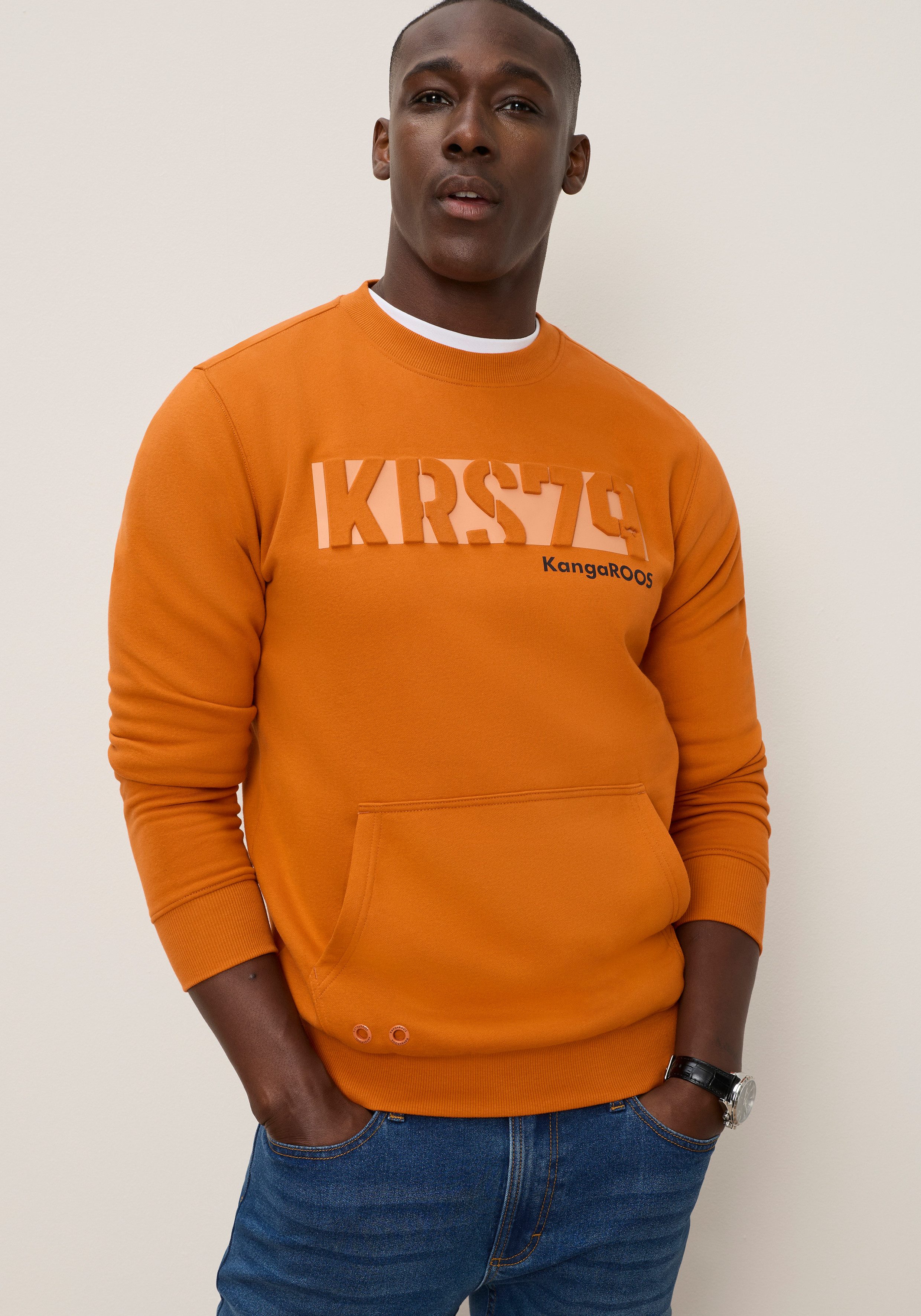 KangaROOS Sweatshirt mit Rundhalsausschnitt, Langarm, aus Baumwolle und Polyester. € 49,99, (€ 49,99 pro 1 Stk).