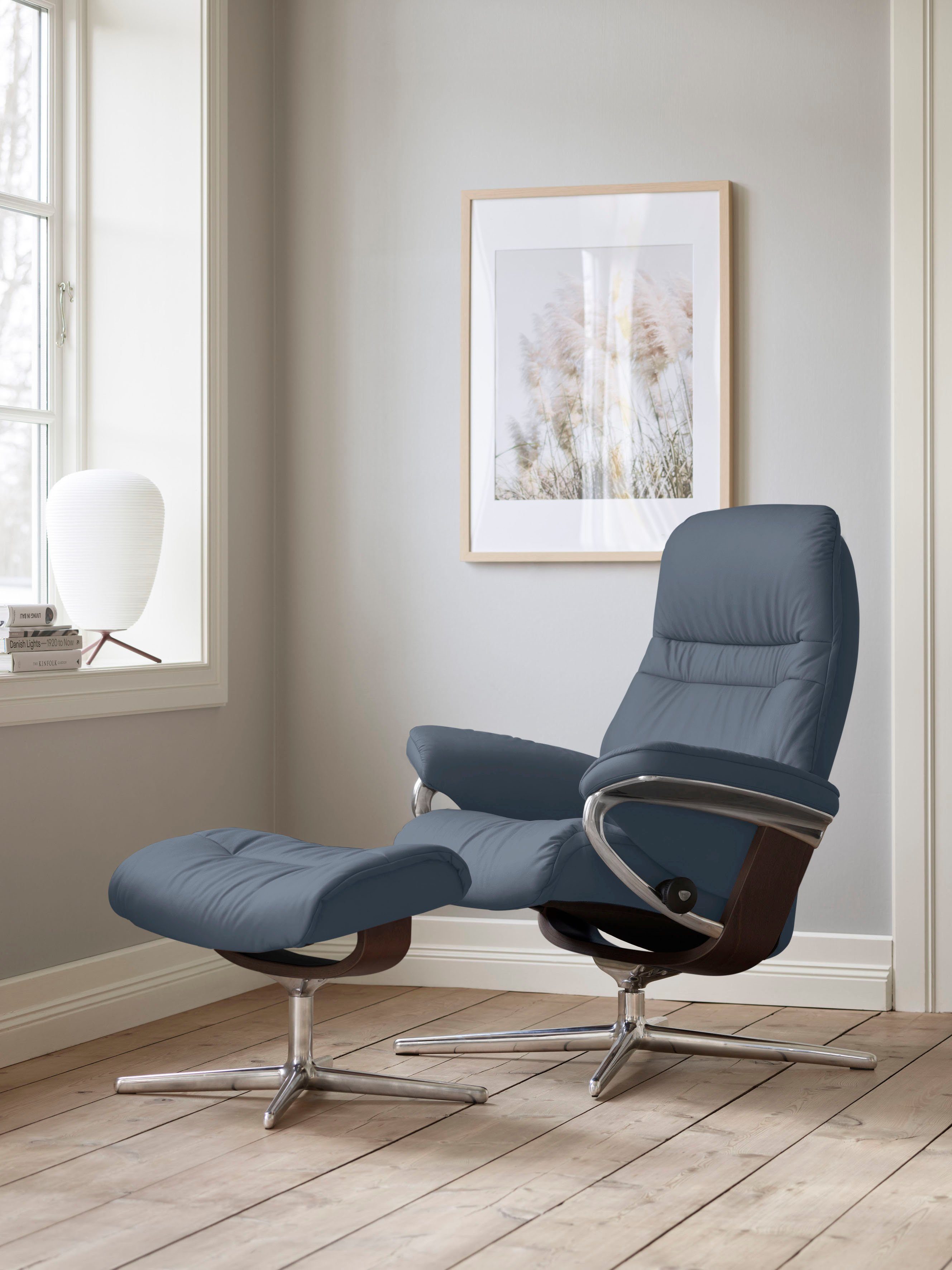 Stressless® Relaxsessel Sunrise (Set, Relaxsessel mit Hocker), mit Hocker, mit Cross Base, Größe S, M & L, Holzakzent Braun