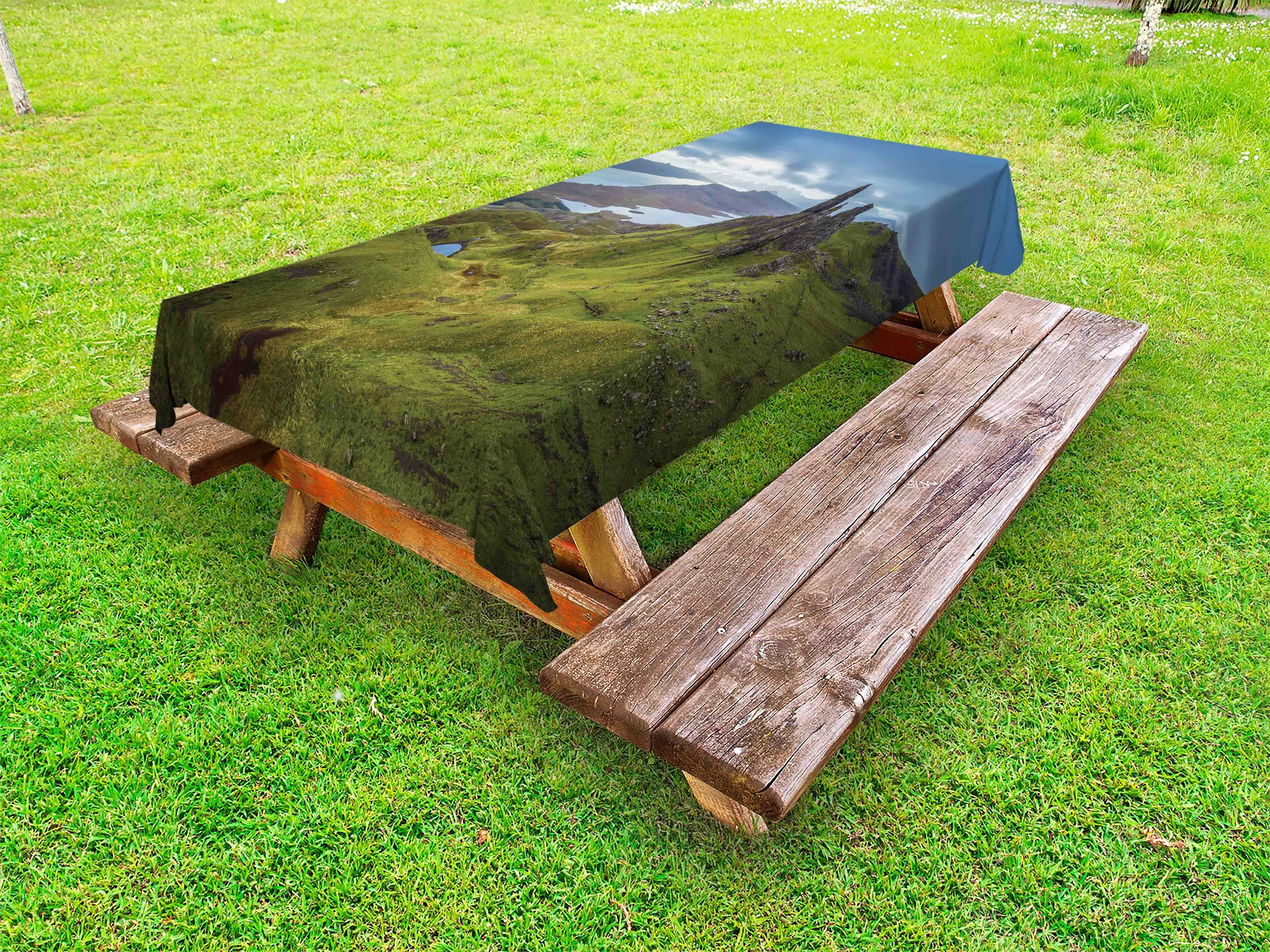 Abakuhaus Tischdecke dekorative waschbare Picknick-Tischdecke, Schottland Hochland und im Grünen