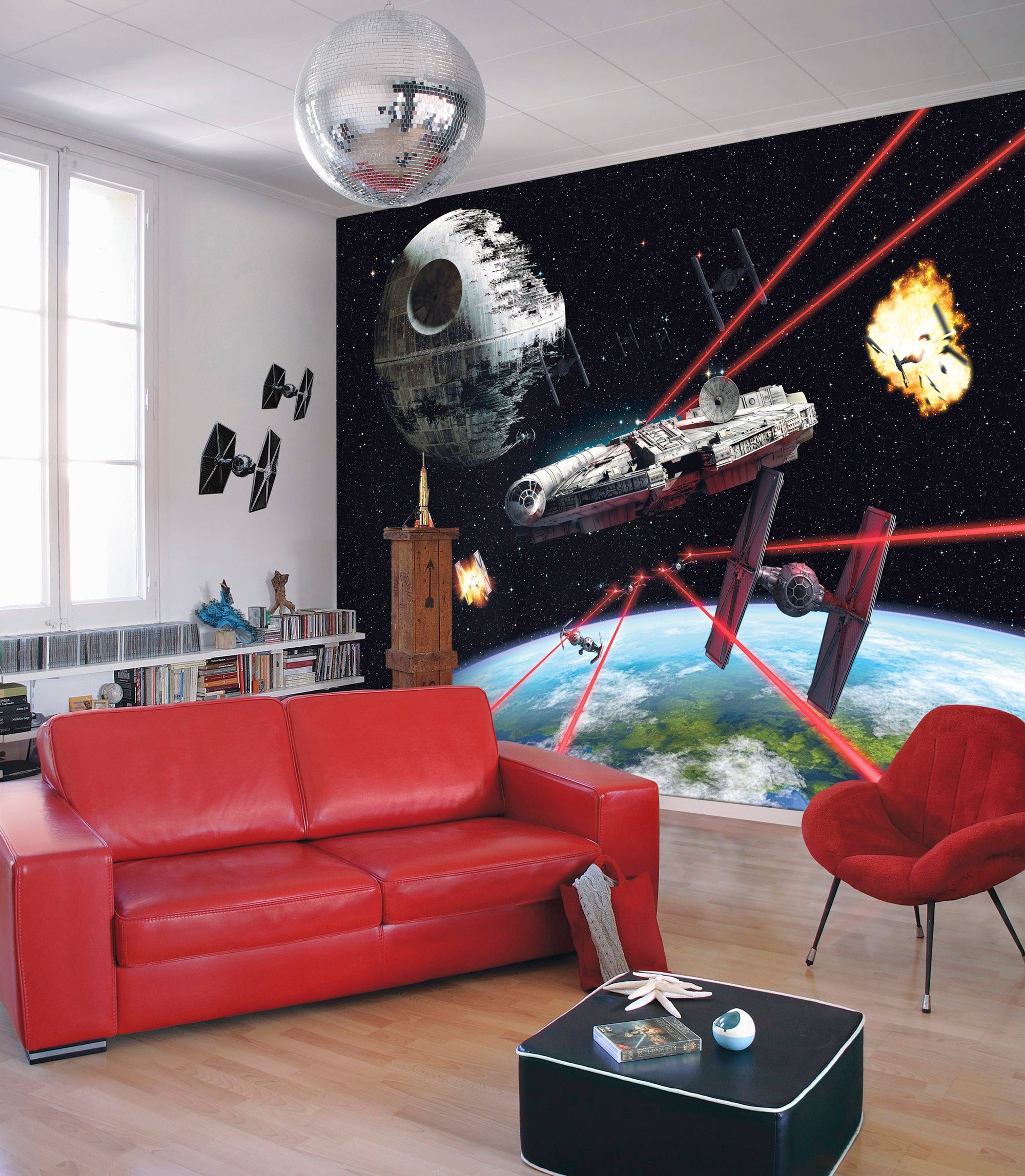 Komar Fototapete STAR WARS Millennium Falcon - Größe 368 x 254 cm, glatt, bedruckt, Kinderzimmer