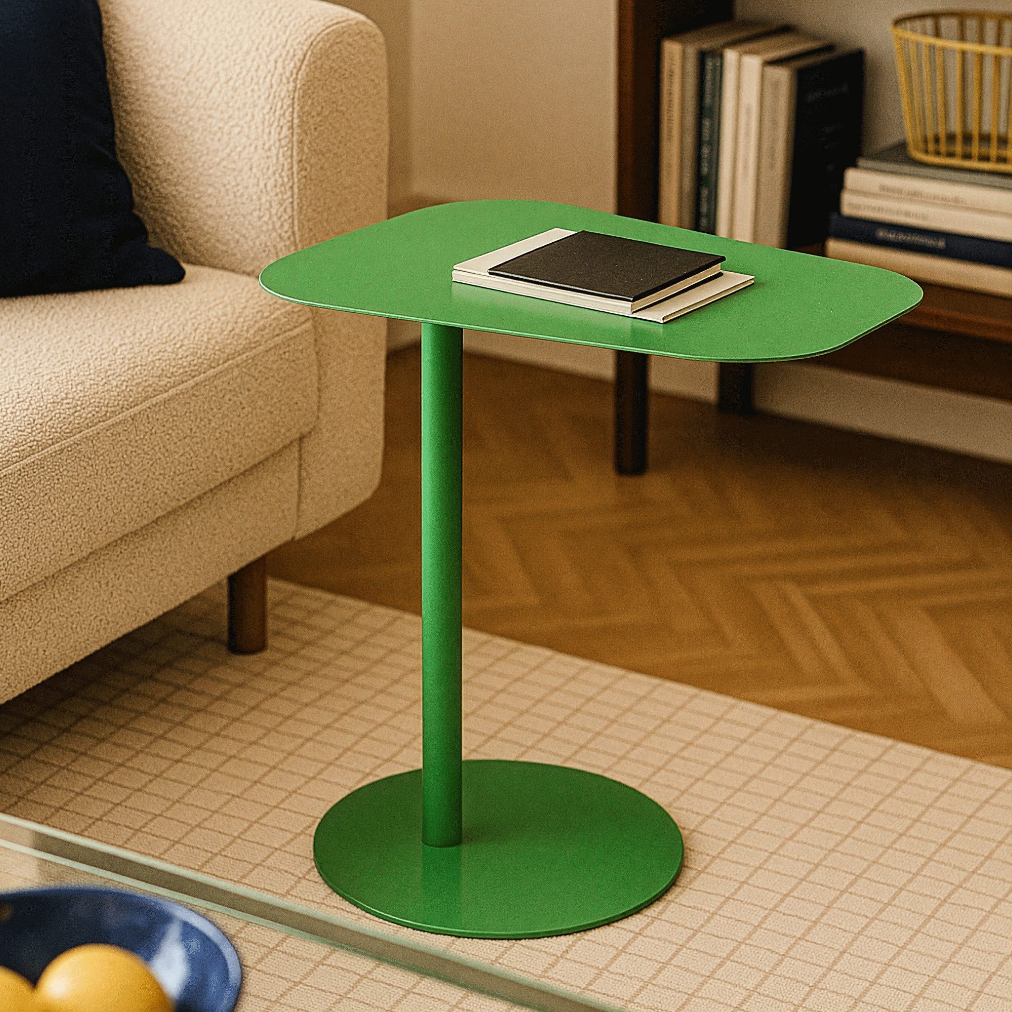 en.casa Beistelltisch, »Nastätten« Balkontisch aus Metall Apfelgrün, matt günstig online kaufen