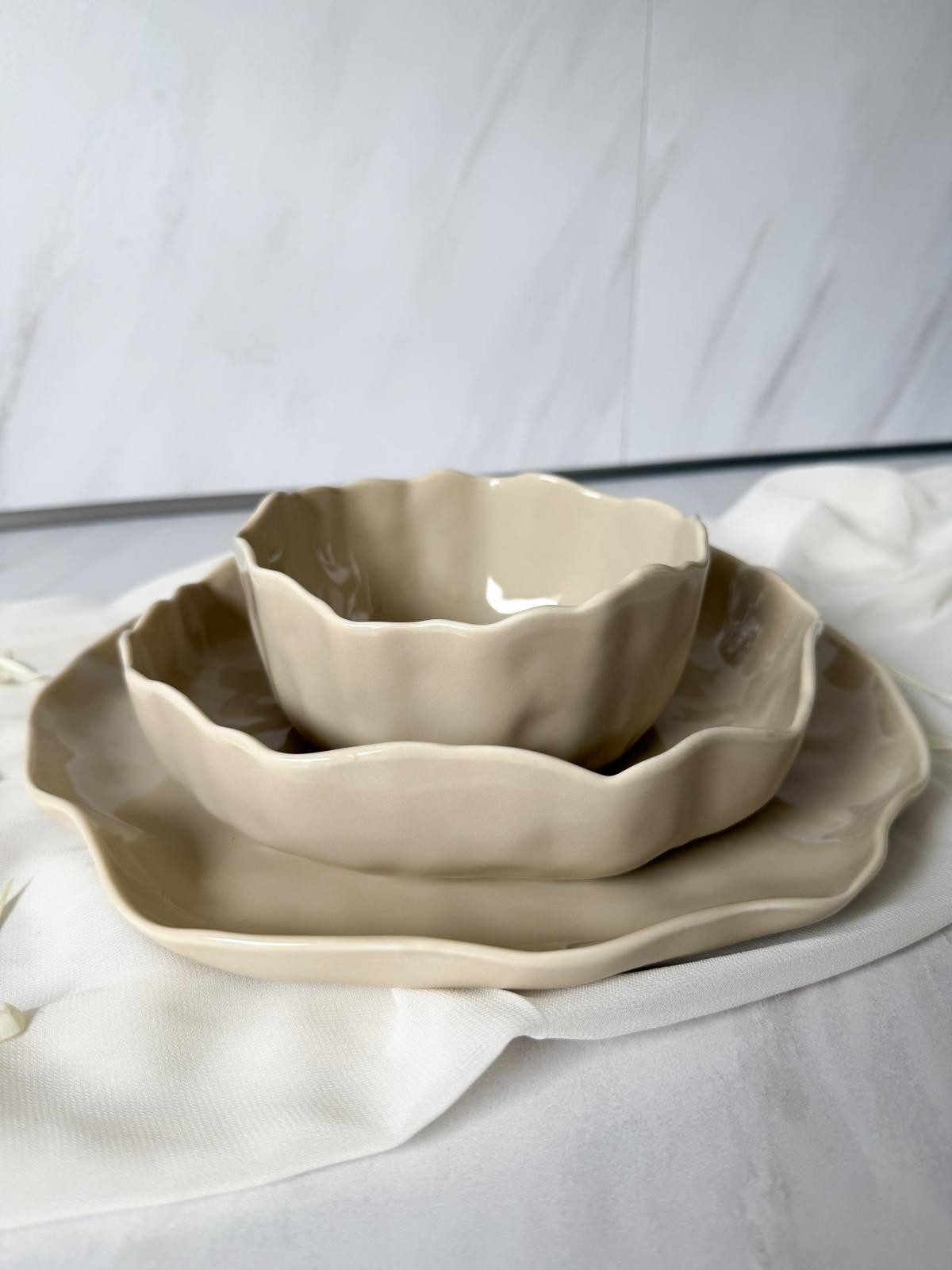 EmirtexHome Geschirr-Set Angles Beige 27 tlg. für 6 Personen (27-tlg), Porzellan