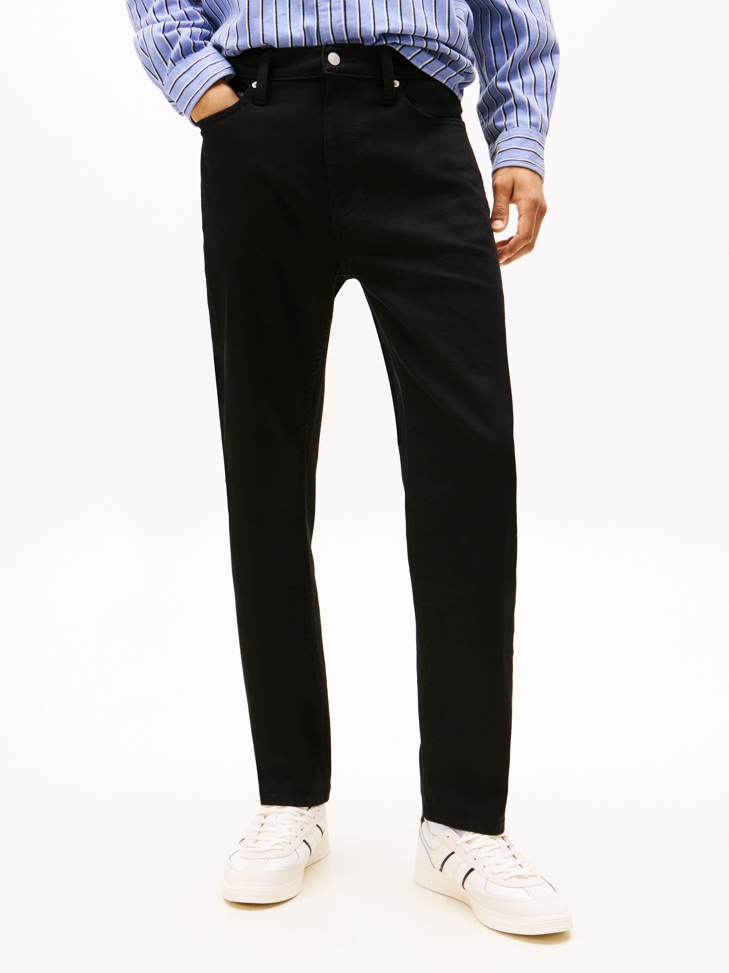Tommy Jeans Regular-fit-Jeans SONNY Tapered Leg, mit Fade-Effekten