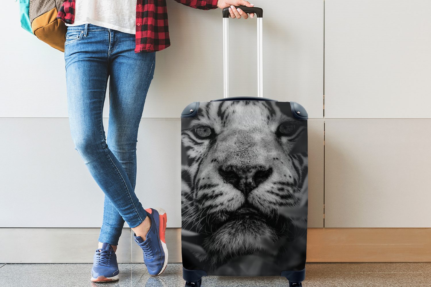 Trolley, weißen und Reisetasche Reisekoffer 4 einem Dschungel Handgepäck im Tiger mit für Blättern Rollen, Ferien, MuchoWow Handgepäckkoffer Nahaufnahme rollen, von -,