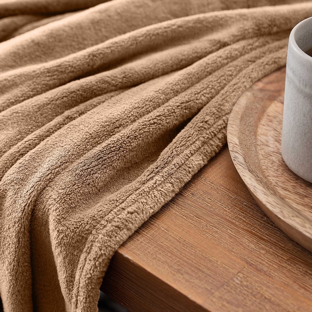 Wohndecke Kuscheldecke Sofadecke Tagesdecke Coral Fleece 150x200cm, Lumaland