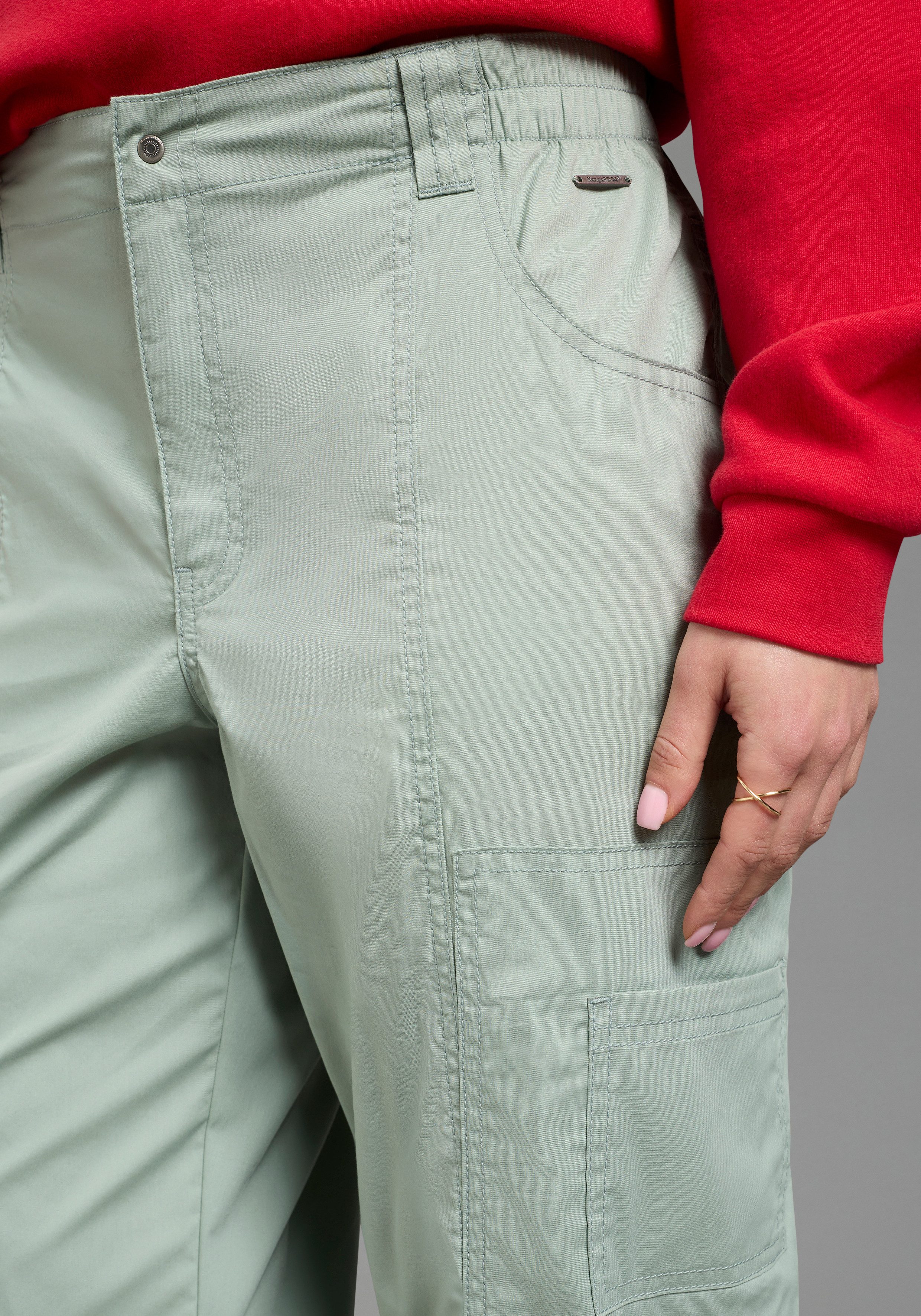 KangaROOS Caprihose (2-tlg., mit abnehmbarem Gürtel) mit seitlich aufgesetzten Taschen. € 59,99, (€ 59,99 pro 1 Stk).