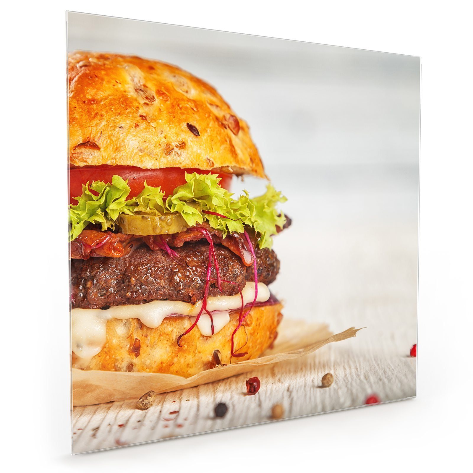 Primedeco Küchenrückwand Küchenrückwand Spritzschutz Glas mit Motiv Burger schön platziert