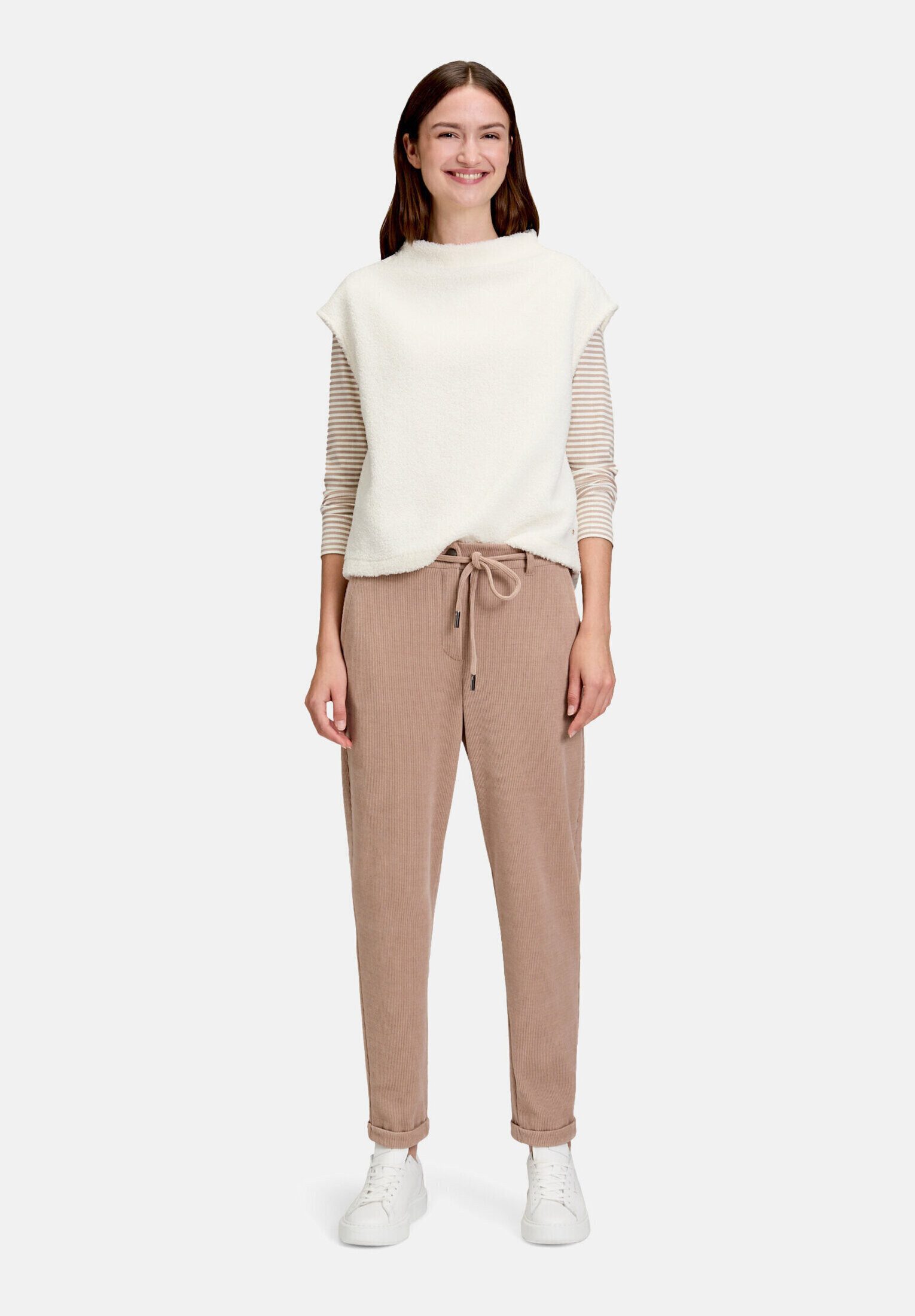 Betty&Co Stoffhose Damen mit Struktur Material
