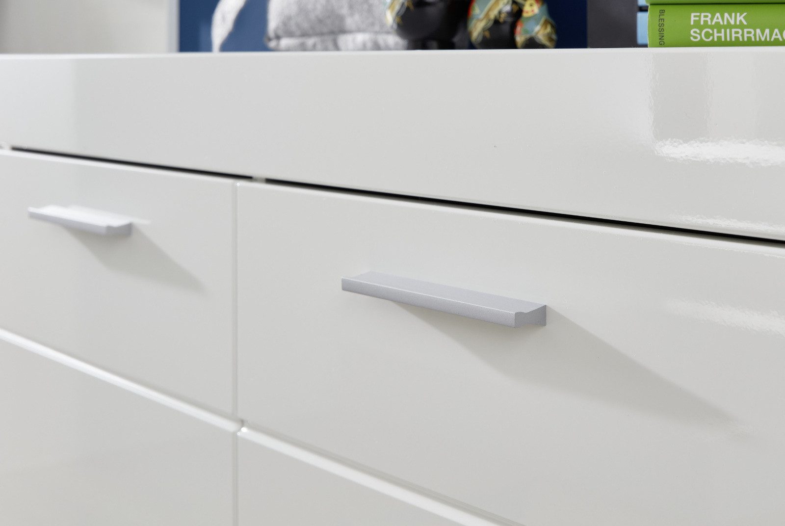 trendteam Hochschrank Amanda (Badschrank / Mehrzweckschrank in weiß, 4-türig) 8 Fächer