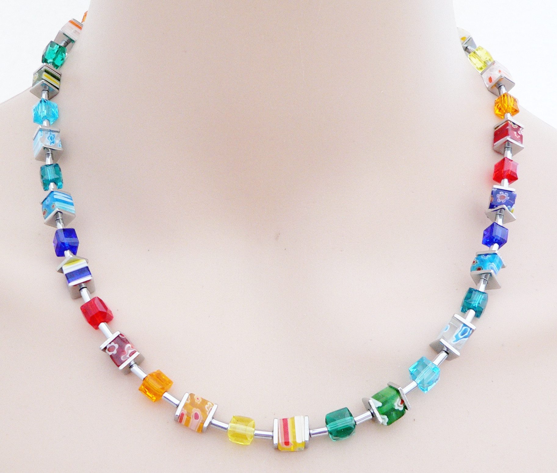 traumschmuck Collier 095b Collier Würfel Cube Millefiori Glas bunt (inkl Schmuckbox), handgefertigt, Made in Germany