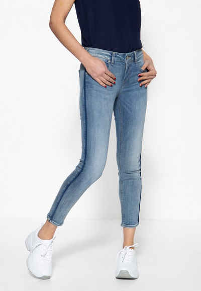 ATT Jeans 5-Pocket-Jeans Leoni mit seitlichem Paspelstreifen