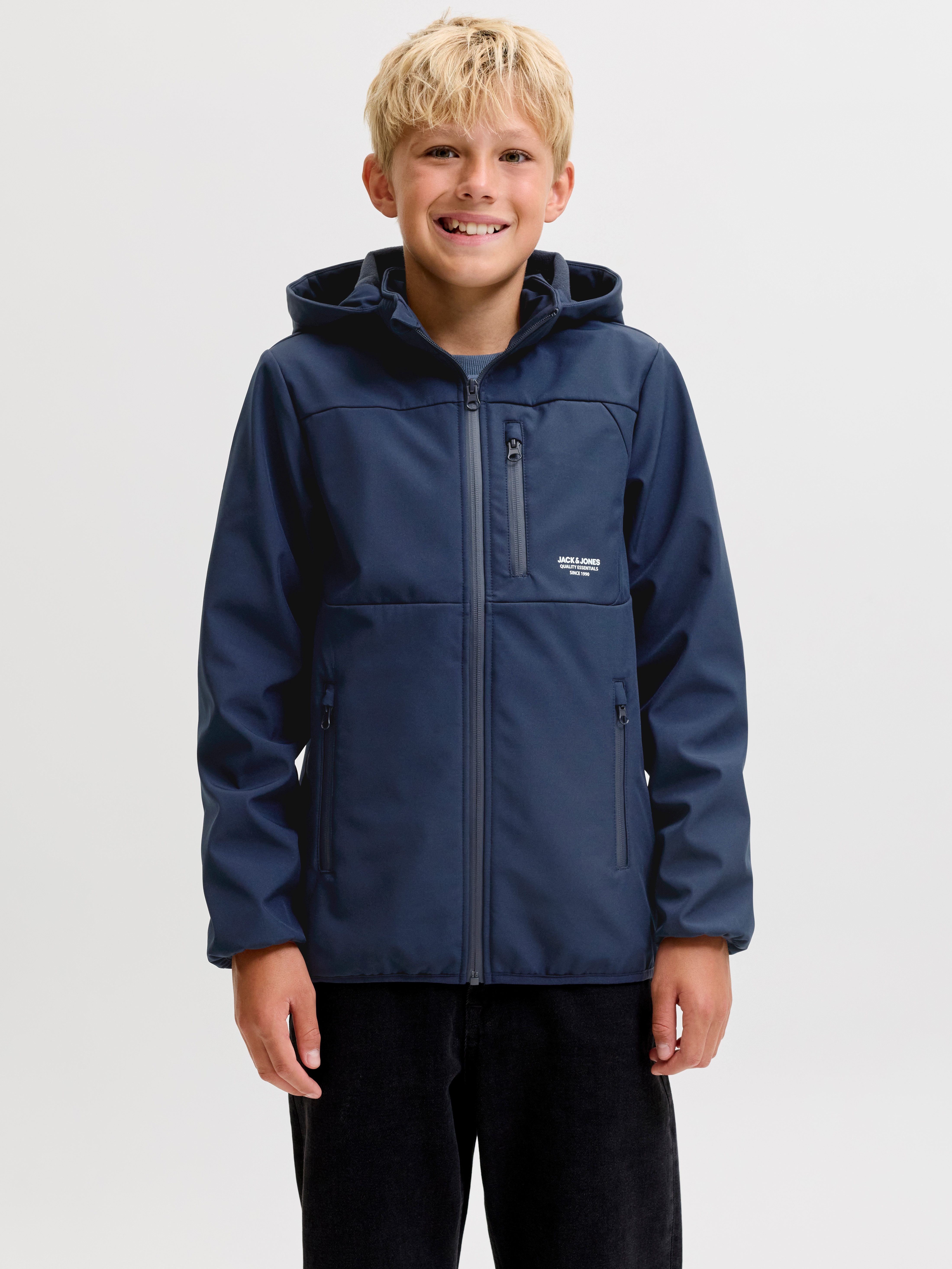 Jack & Jones Junior Softshelljacke JJTHEO wasserabweisend und pflegeleicht für Alltag Polyester, regular fit