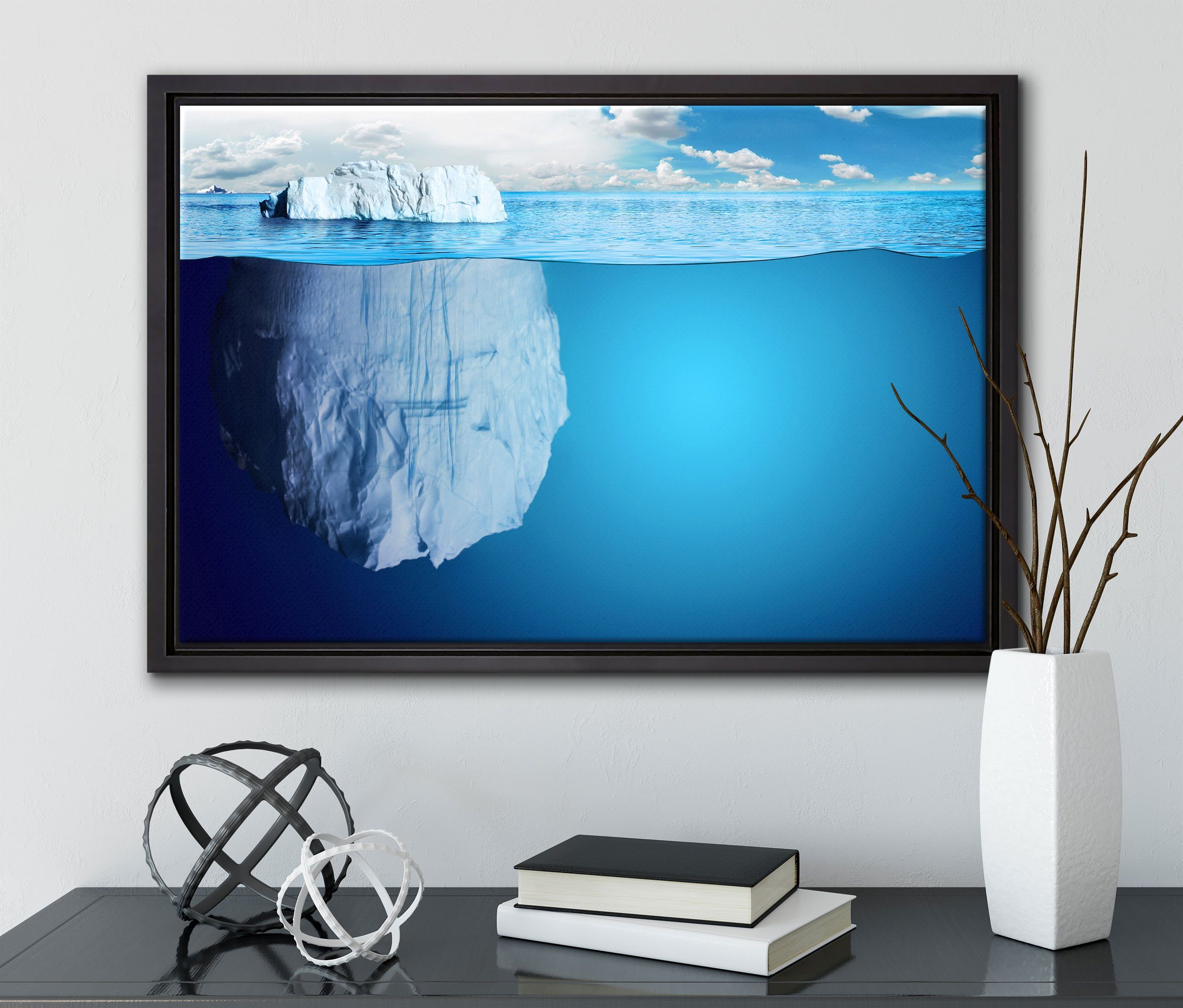 Pixxprint Leinwandbild Riesiger Eisberg unter bespannt, (1 einem fertig Schattenfugen-Bilderrahmen Wasser, St), gefasst, in Wanddekoration inkl. Zackenaufhänger Leinwandbild