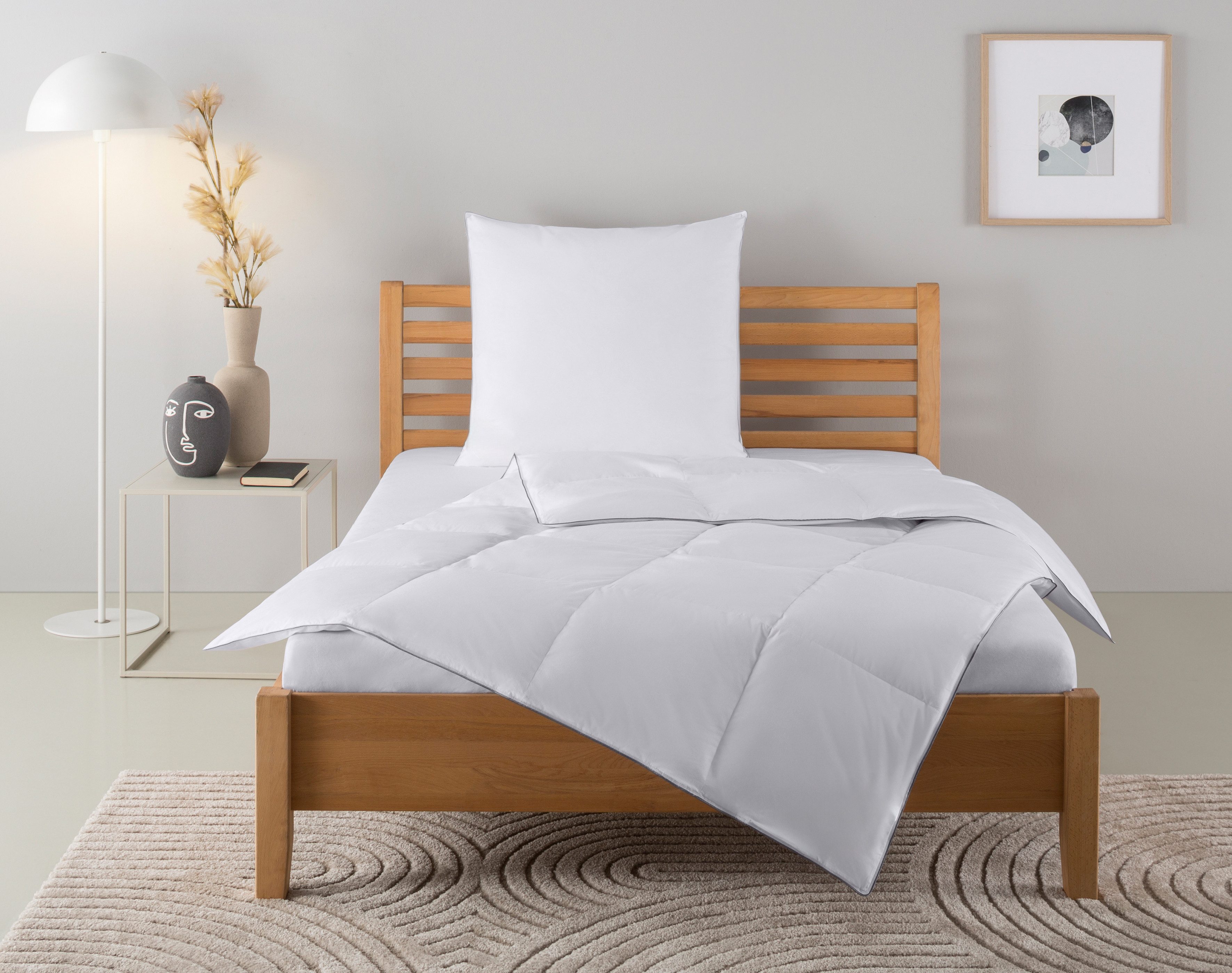 OTTO home Daunenbettdecke + Kopfkissen Moulle, Bettdecke in 135x200 cm, 155x220 cm, 2-tlg., Füllung: Daunen & Federn, Bezug: 100% Baumwolle, Set mit Kissen 40x80 cm, 80x80 cm, Sommer, Winter, Made in Germany